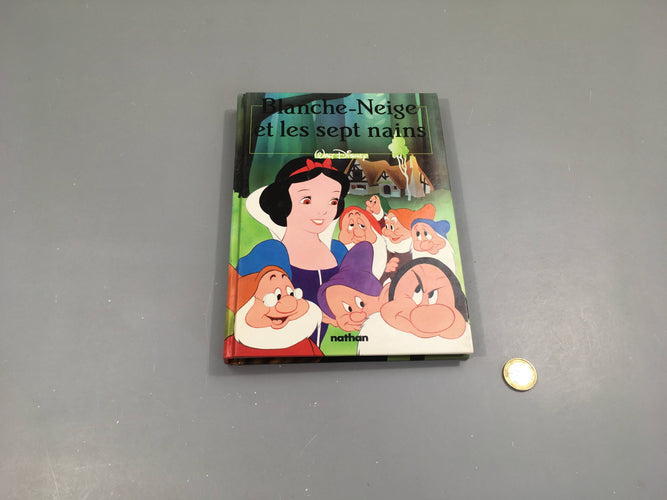 Blanche-Neige et les sept nains, moins cher chez Petit Kiwi