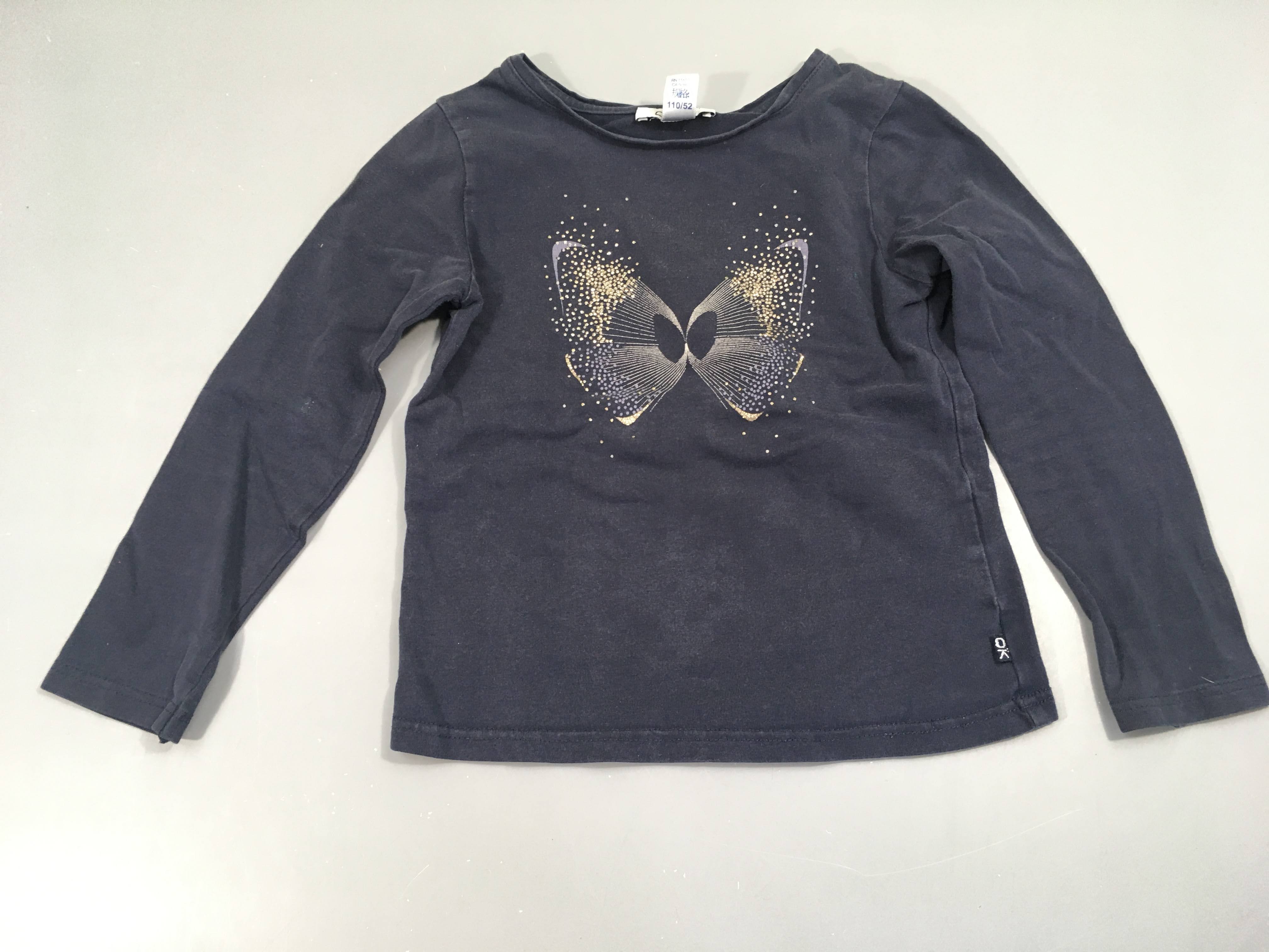 T-shirt m.l bleu foncé avec papillon