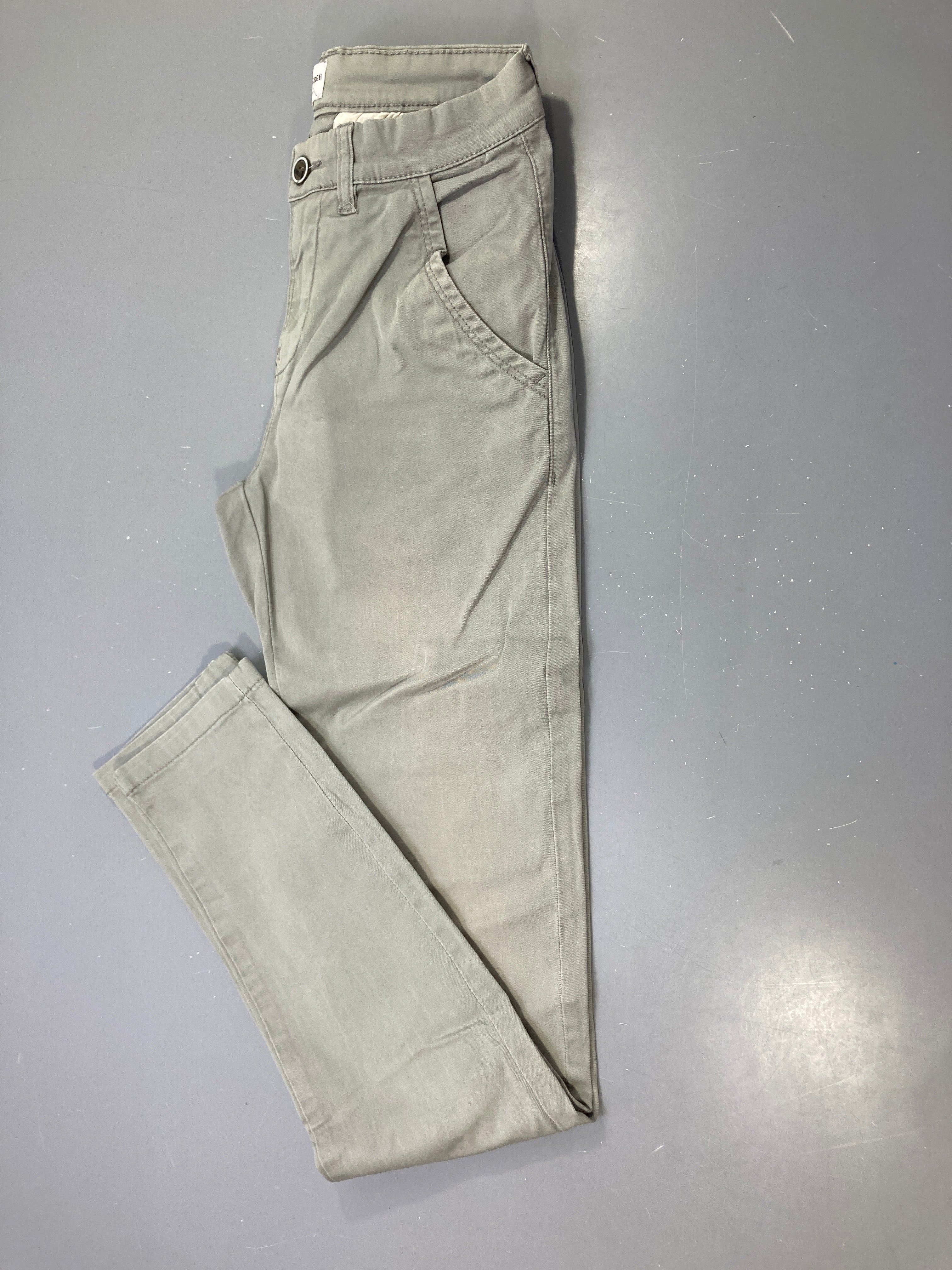 Pantalon chino gris clair,29-34
