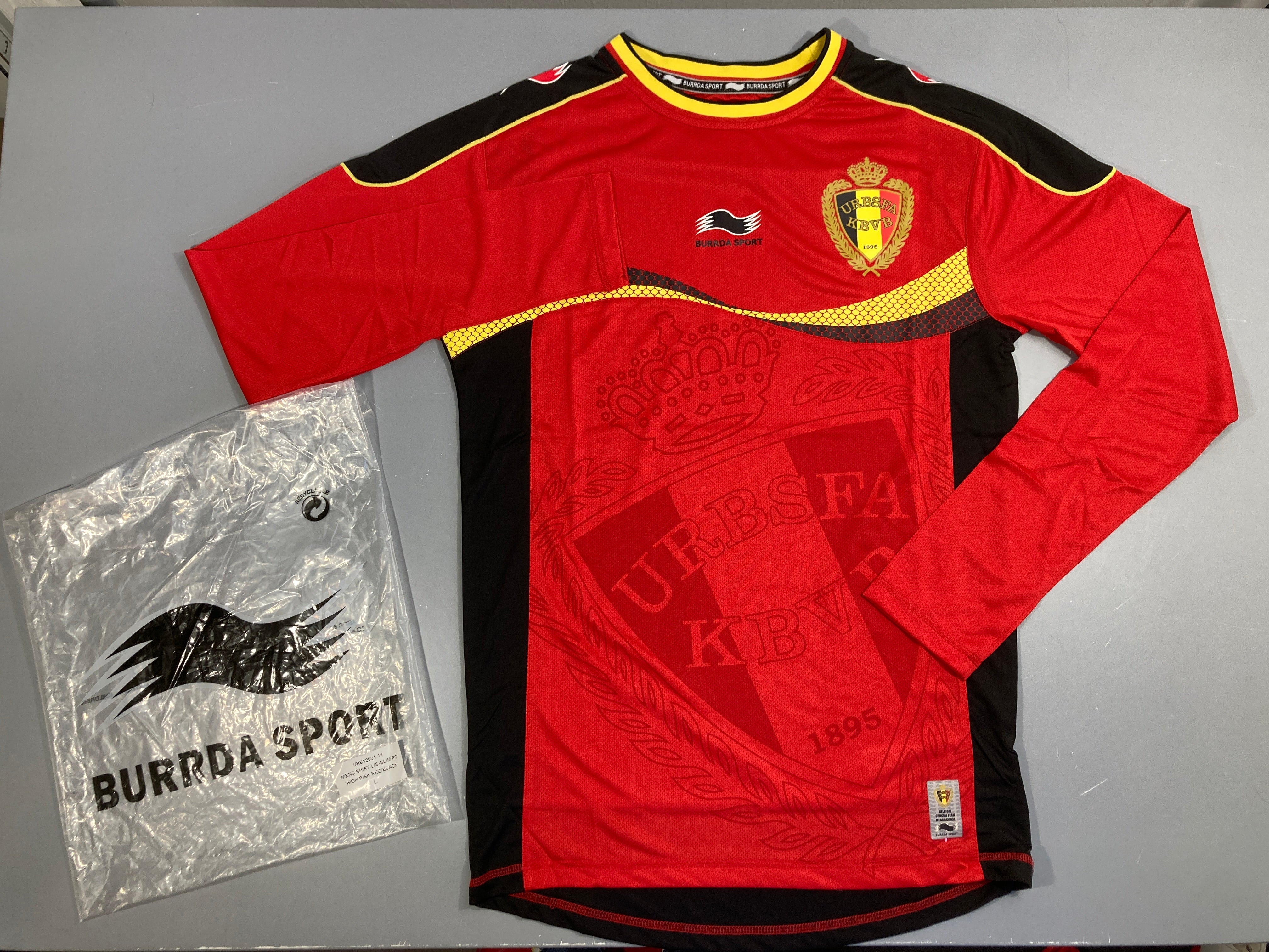 Neuf-Maillot ml officiel de l'équipe national belge rouge-jaune-noir archive