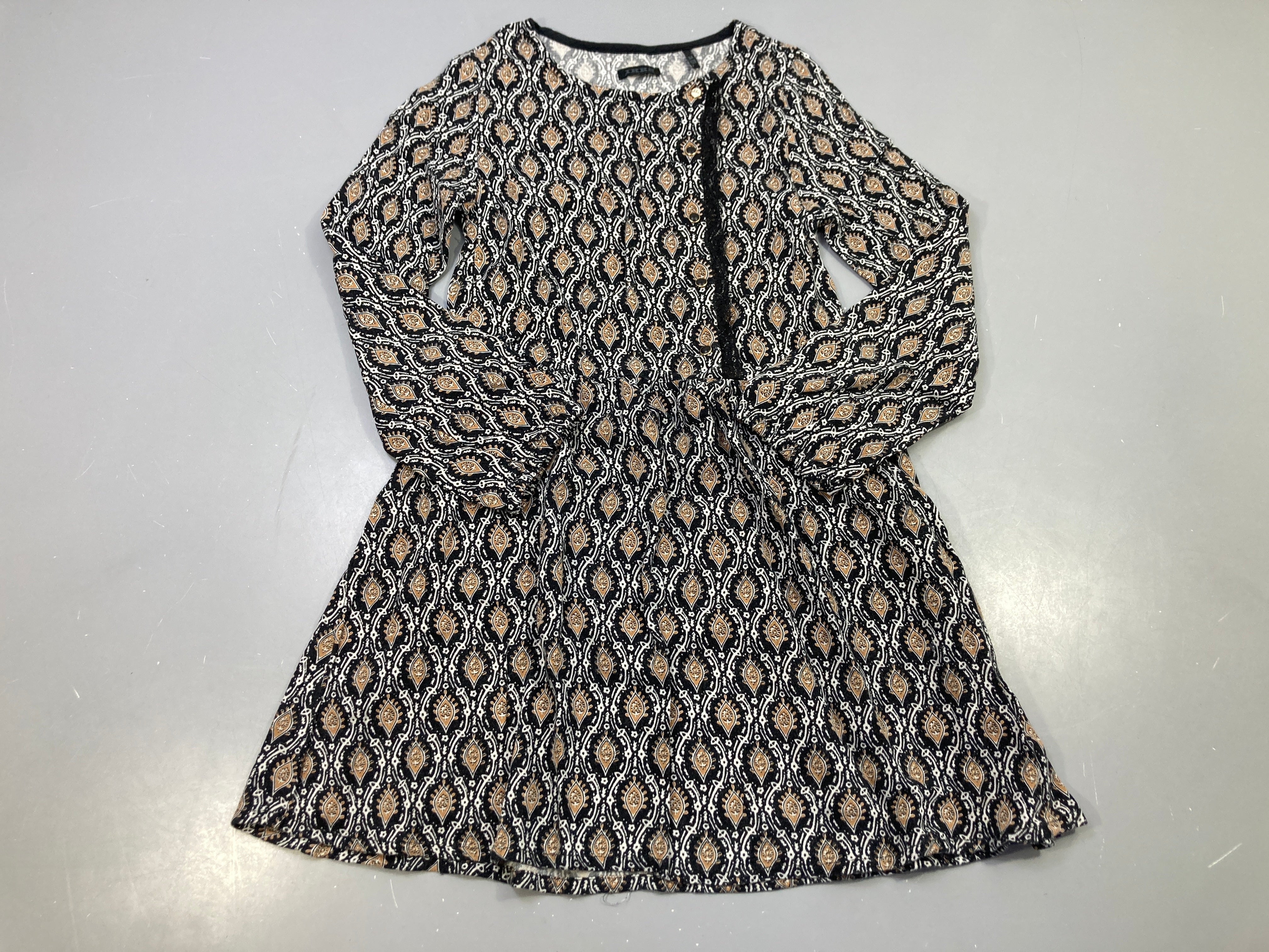 Robe m.l noire motifs ocres