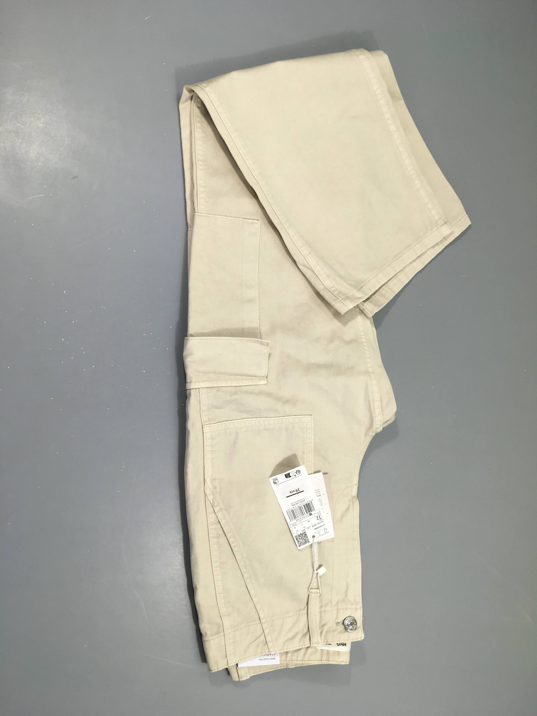 NEUF Pantalon cargo large beige, taille 32