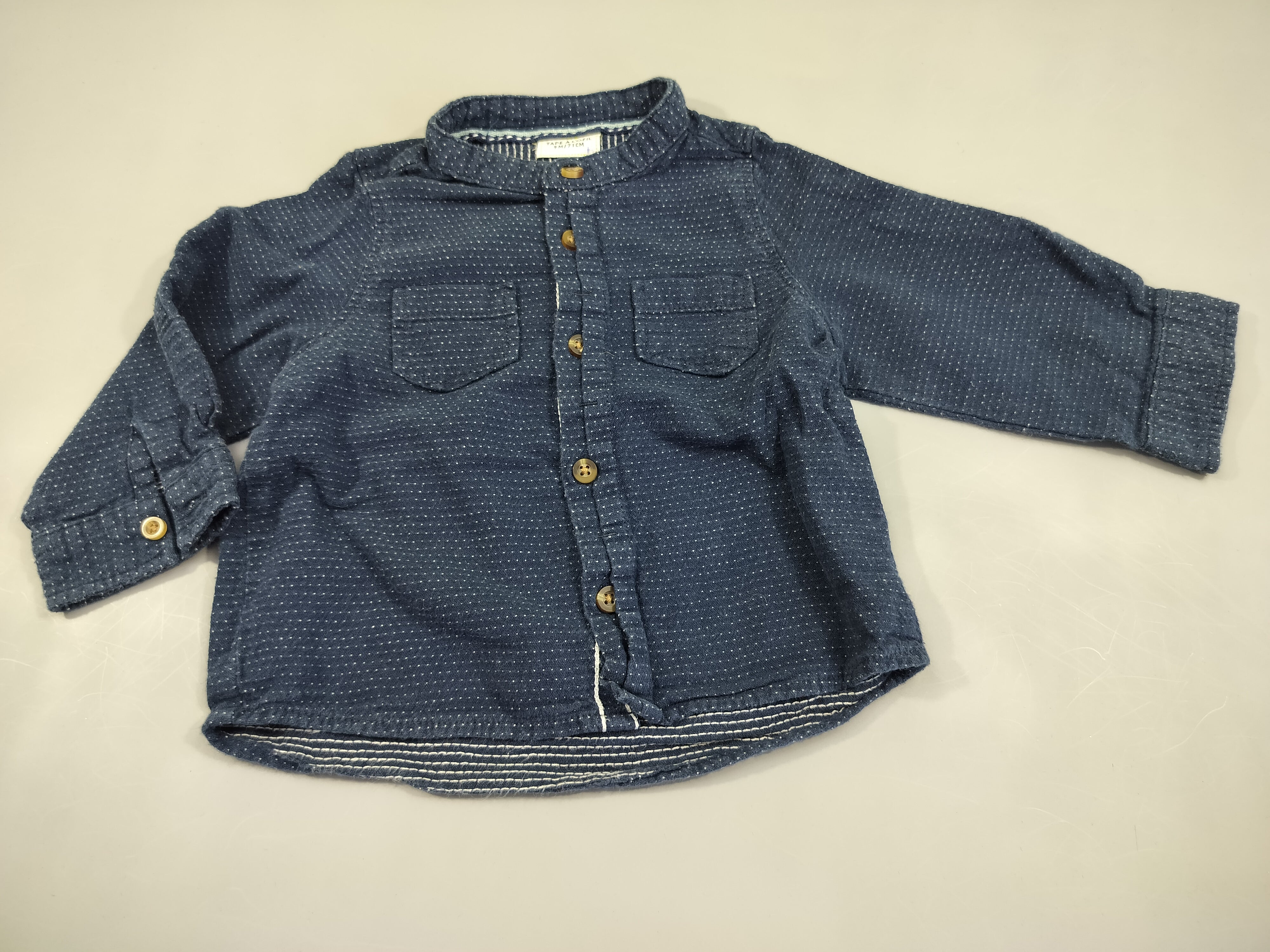 Chemise m.l bleu marine pois blancs col mao