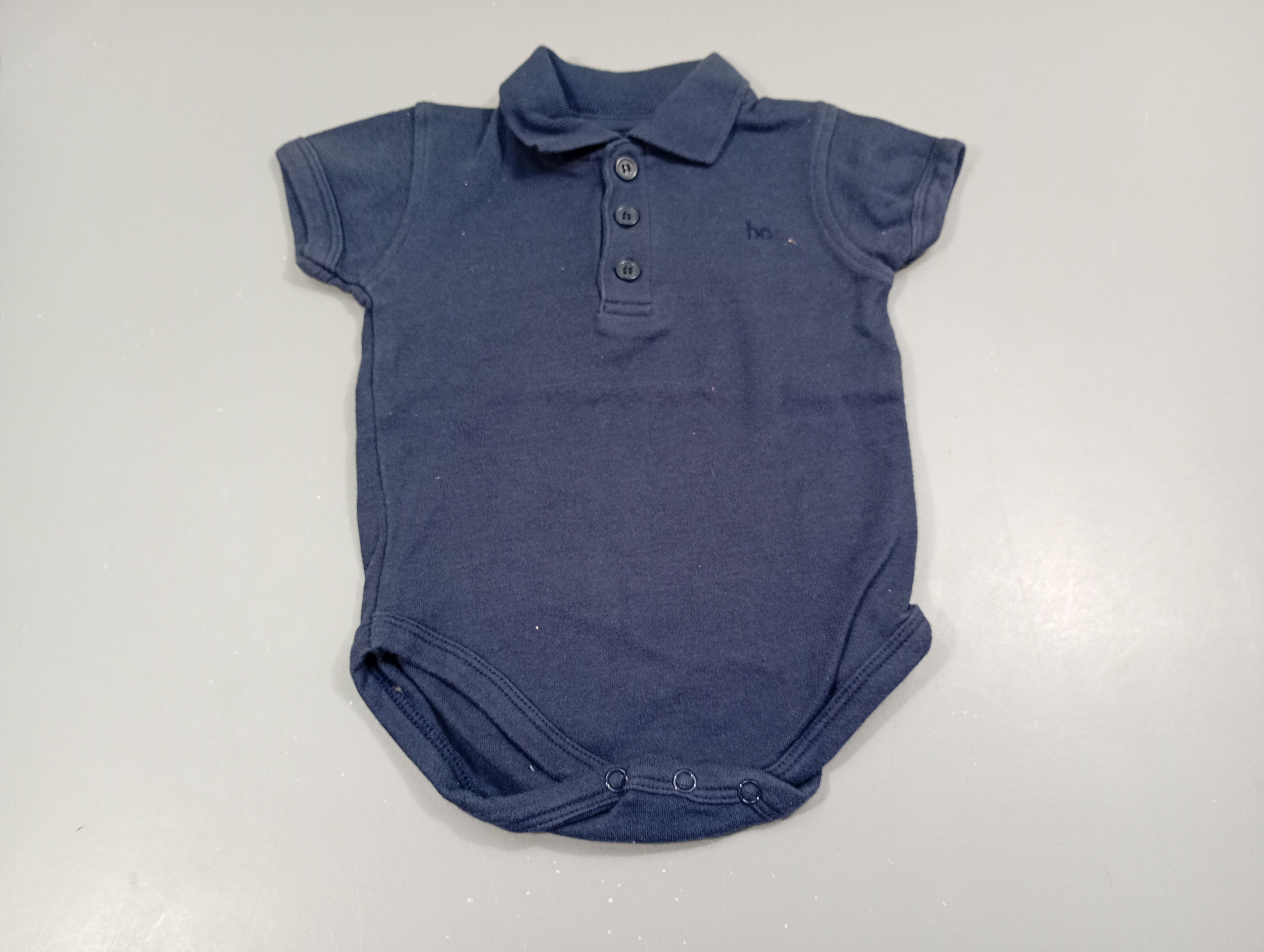 Body m.c bleu marine avec col