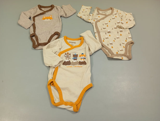 Lot de 3 Bodies m.l , 1 brun tête de  renard,  1 beige motifs montagnes, 1 beige animaux, moins cher chez Petit Kiwi