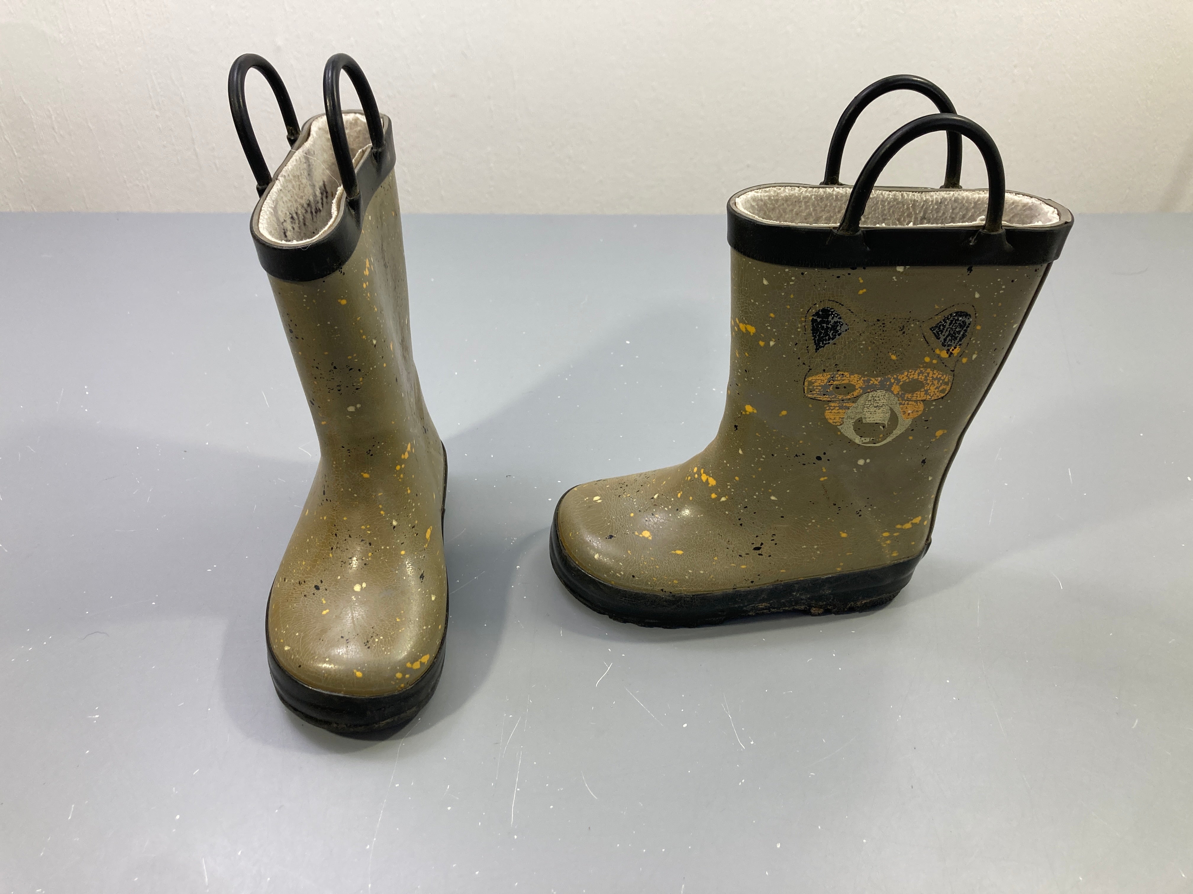 Bottes de pluie kaki ours usées, à relaver, 24
