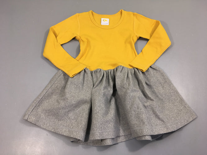 Etat neuf Robe m.l jersey côleté jaune/gris Bonjour Maurice, moins cher chez Petit Kiwi