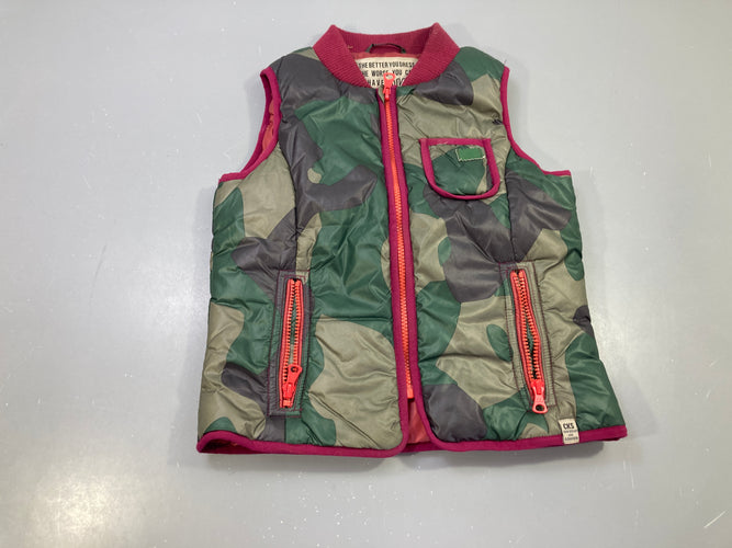 Bodywarmer camoulage kaki rose, moins cher chez Petit Kiwi