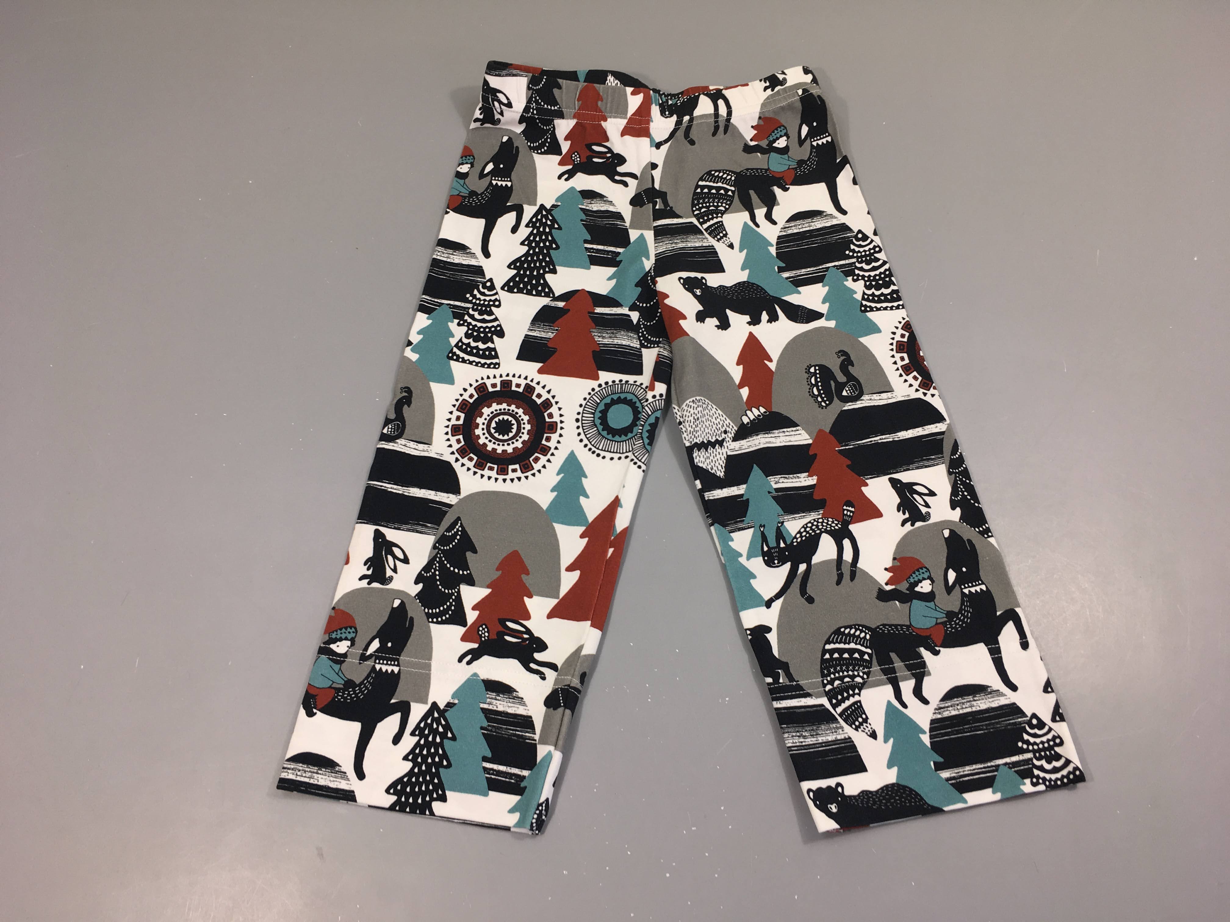 Etat neuf Pantalon jersey blanc motifs forêt noir/brun/gris Aarre