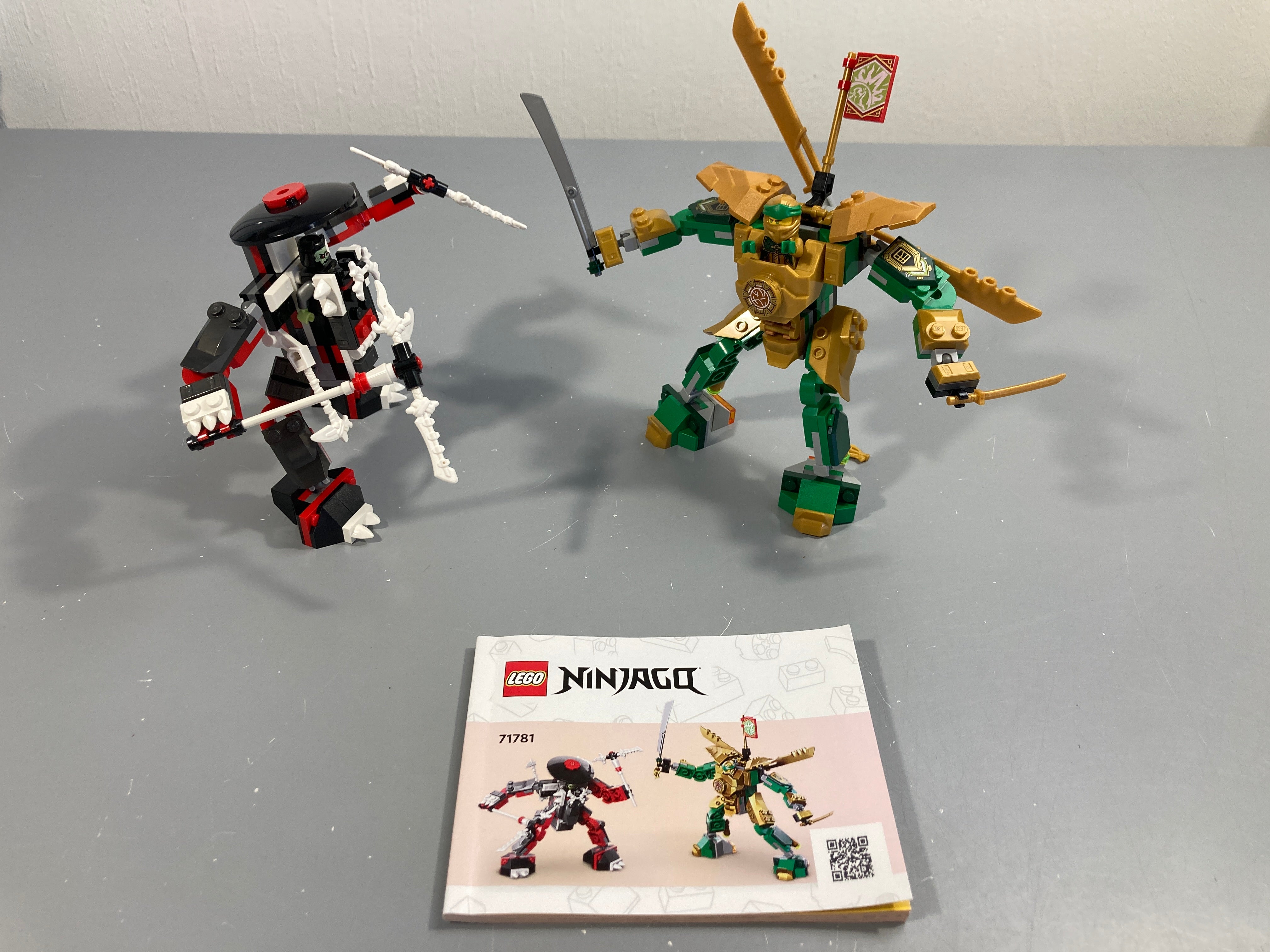 NINJAGO® 71781 Le combat des robots de Lloyd