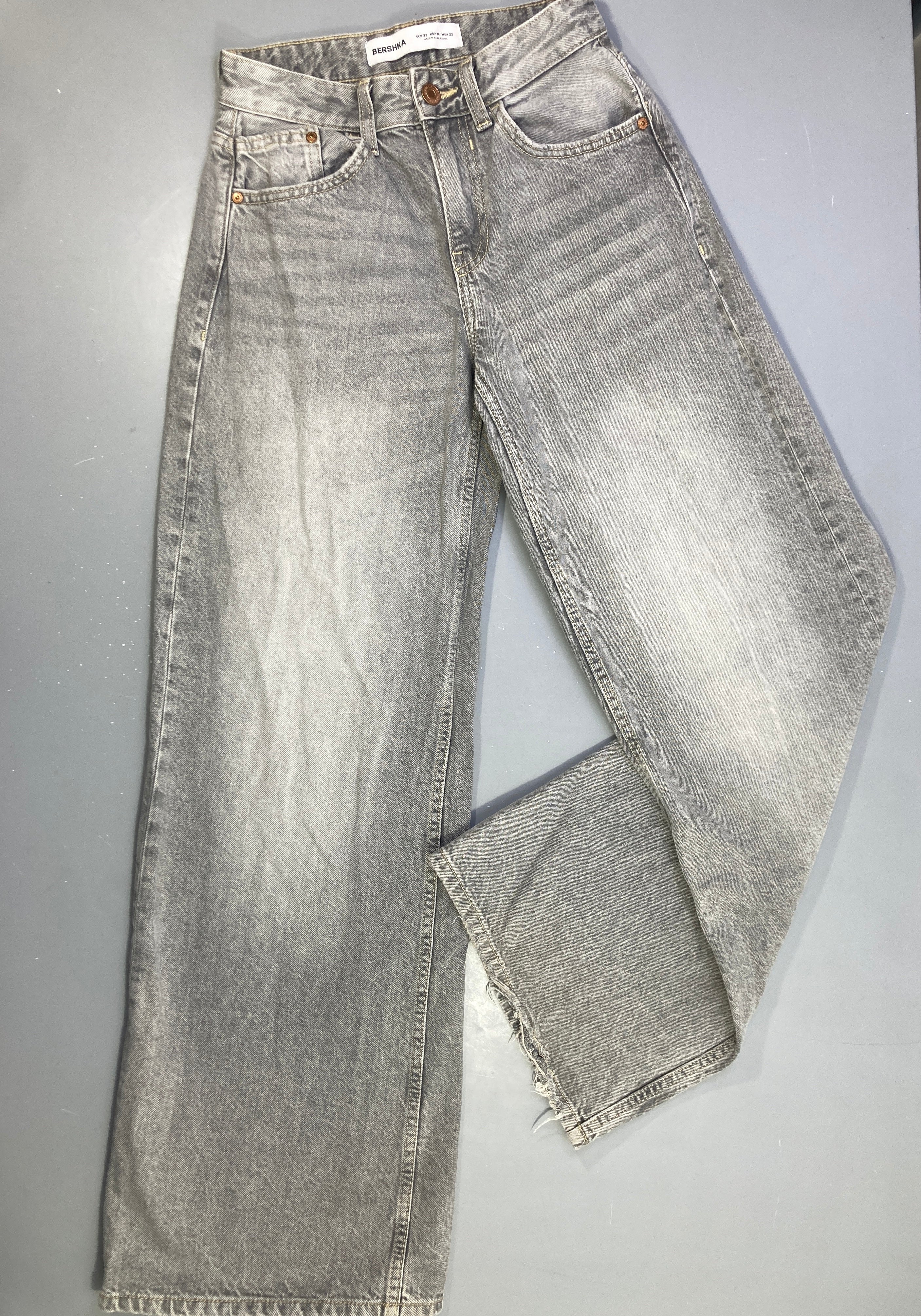 Jeans gris large 32