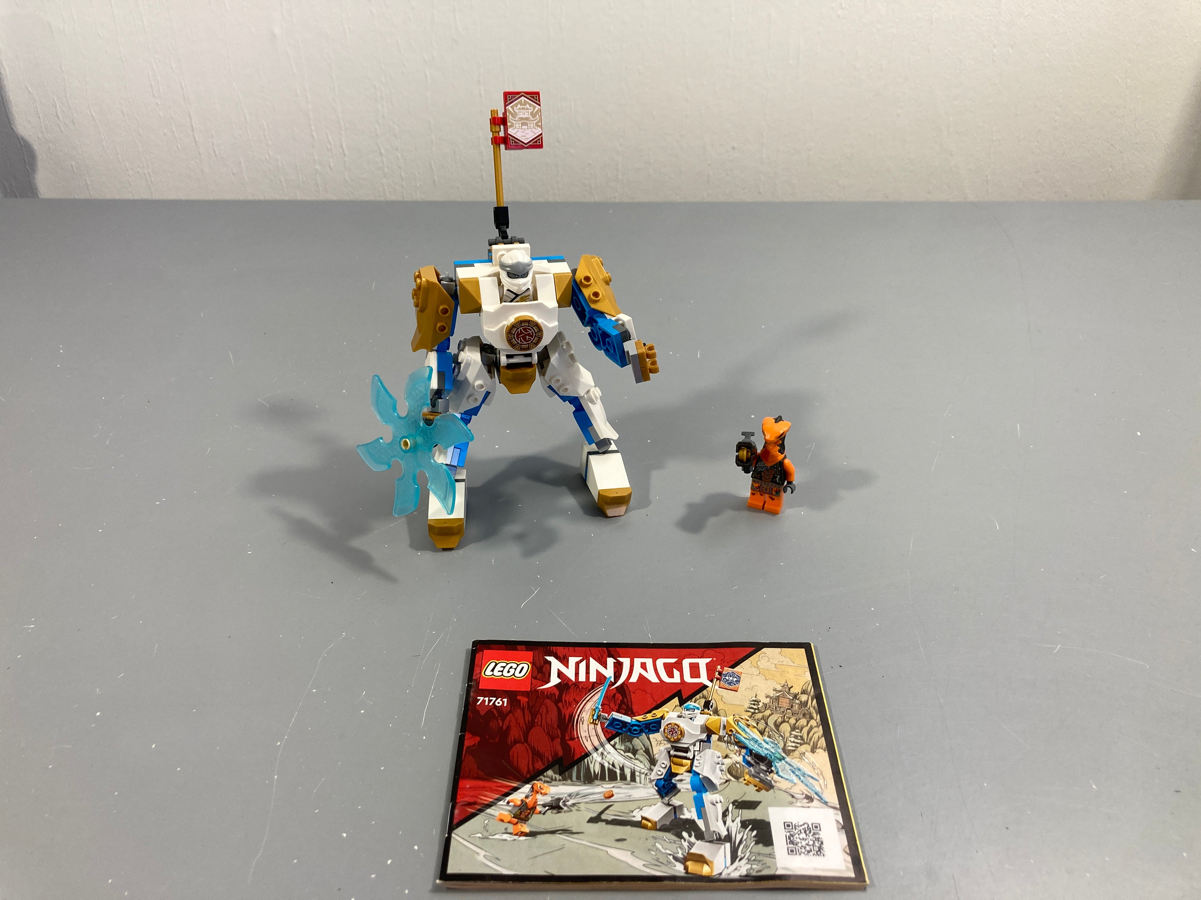 NINJAGO® 71761 Le robot de puissance de Zane