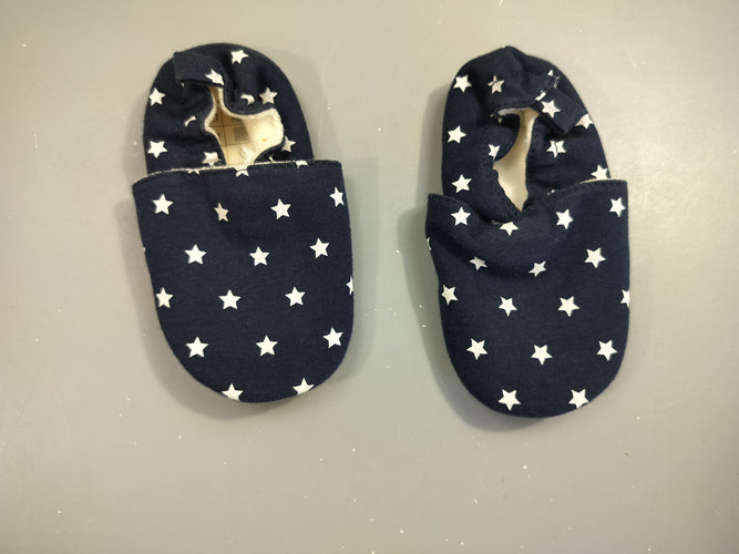 Chaussons bleu marine, étoiles blanches  20-21, moins cher chez Petit Kiwi