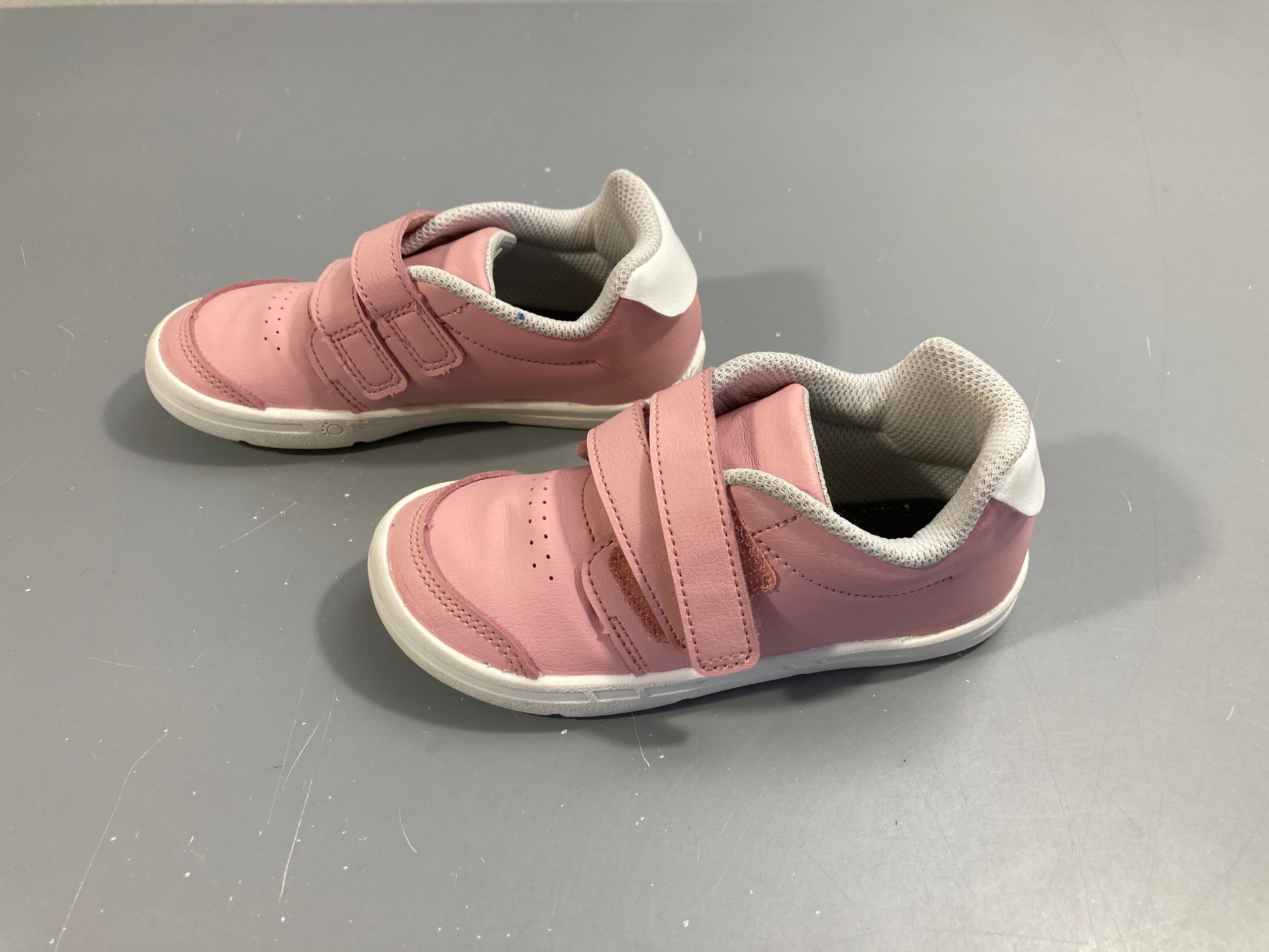 Baskets à scratch vinyle rose, P28