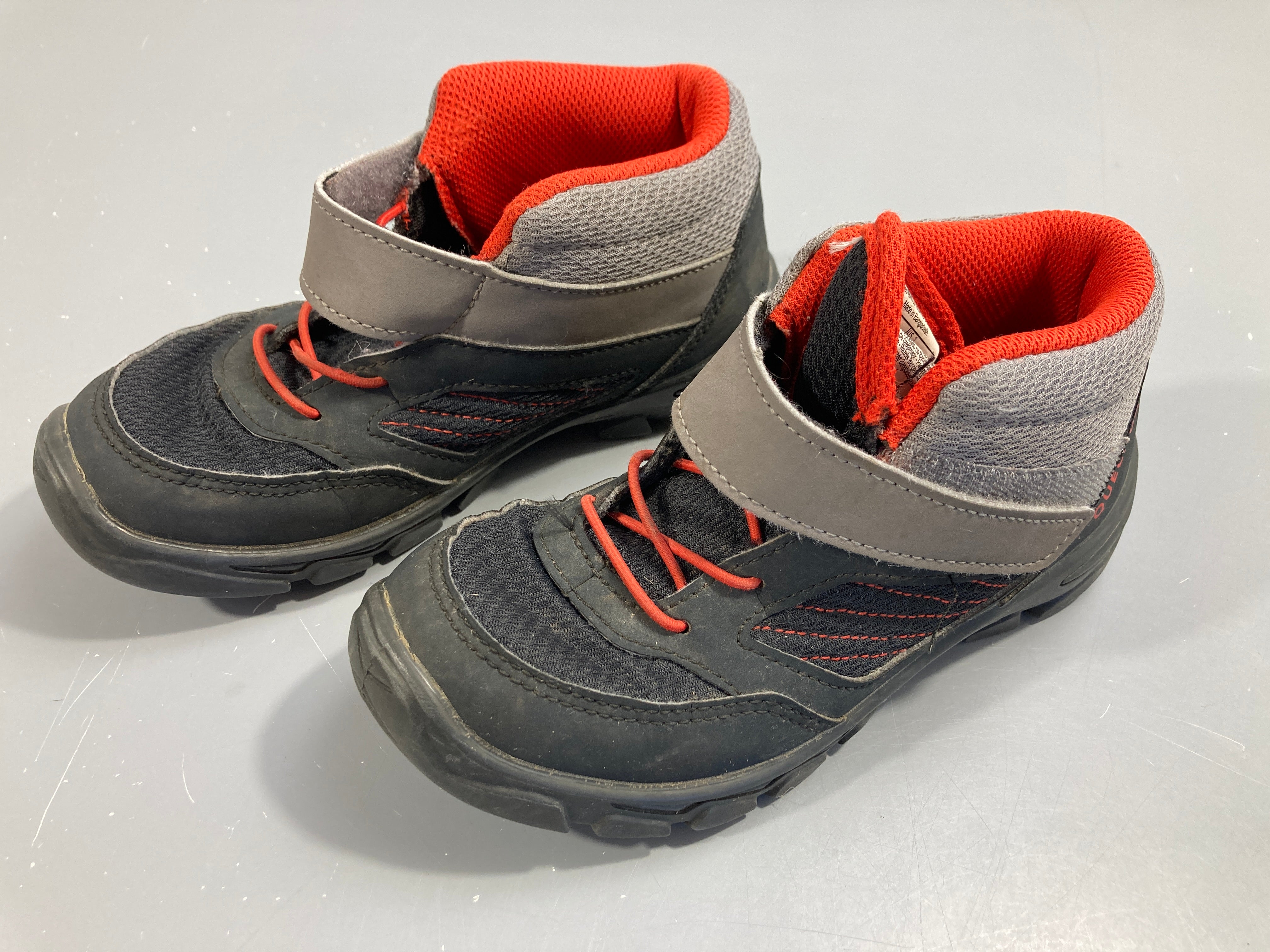 Chaussures de marche noir et gris, P32, QUECHUA