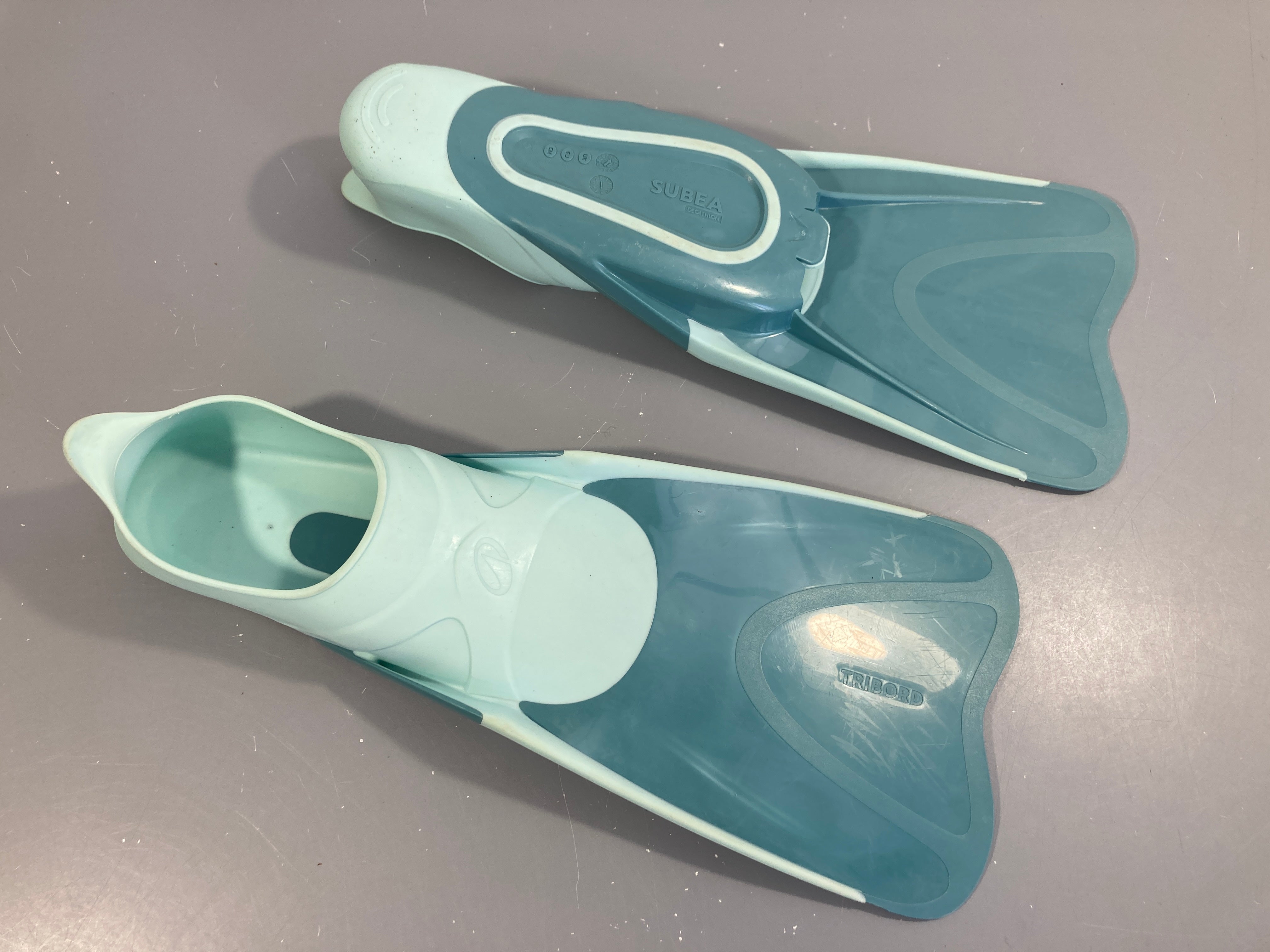 Palmes plongée Enfant - FF 100 Soft Vert Clair Tribord