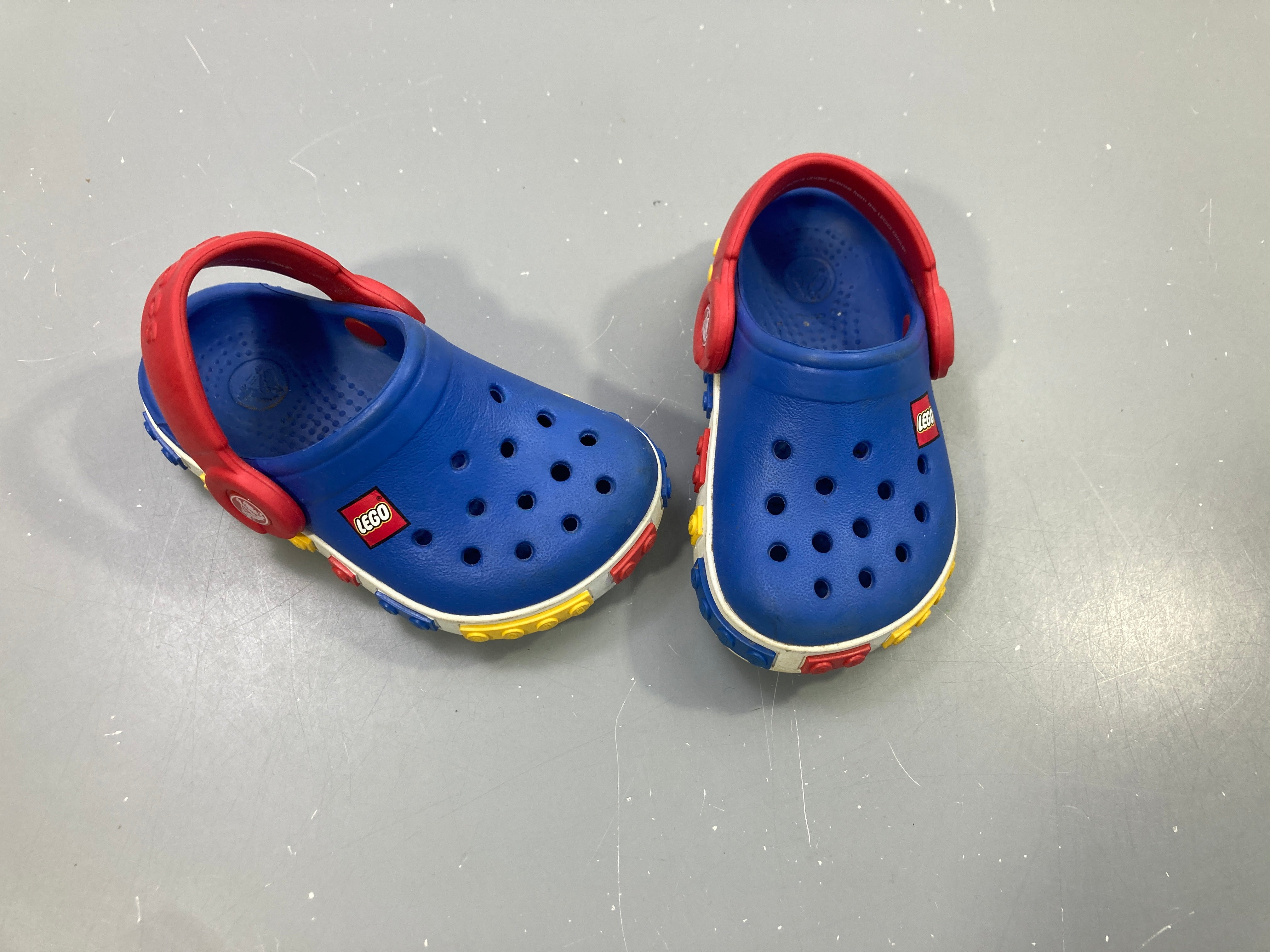 Crocs 