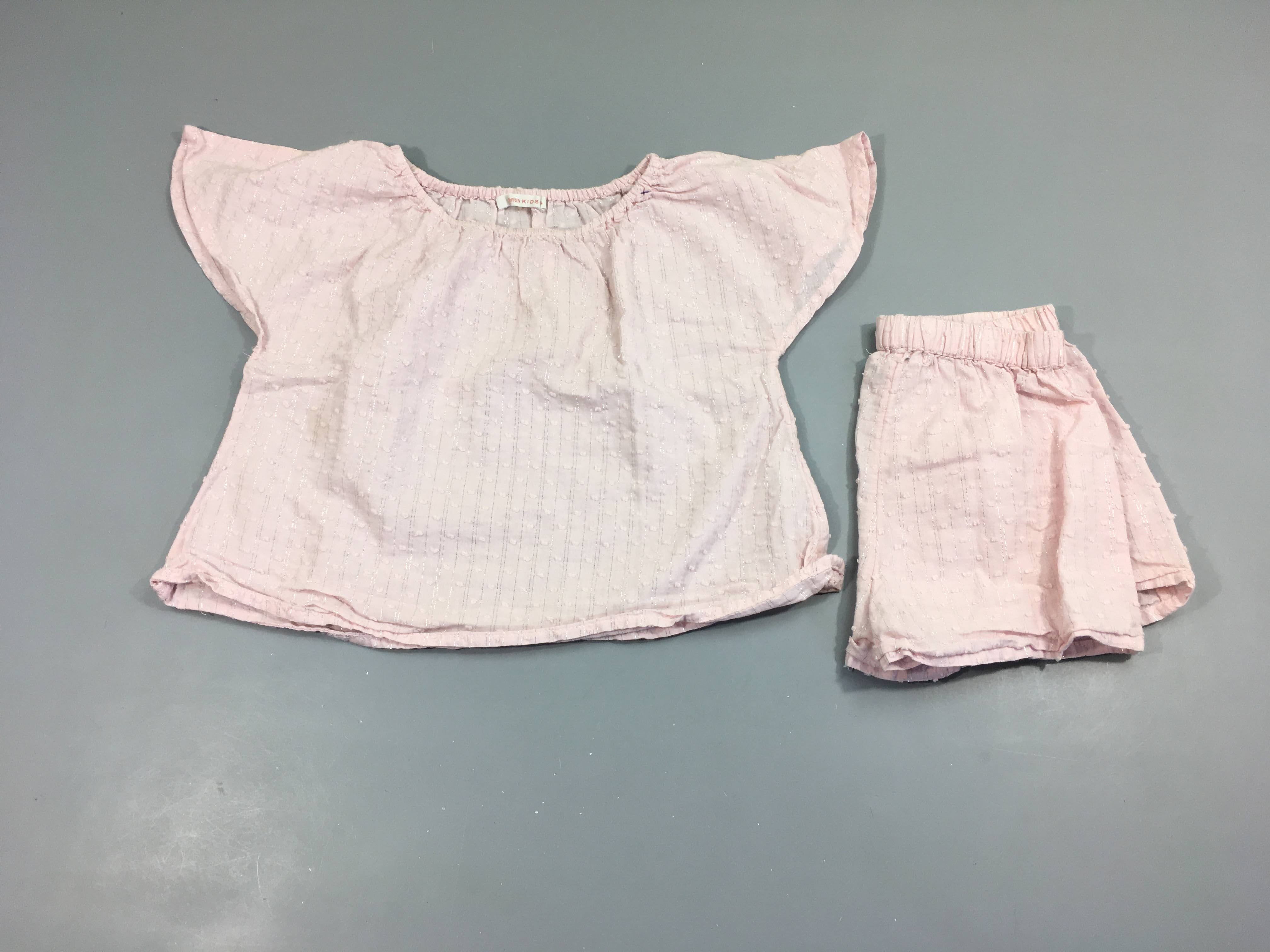 Ensemble 2 pcs blouse m.c + Short rose pâle, fils argentés 98% coton 2% fibres métallique