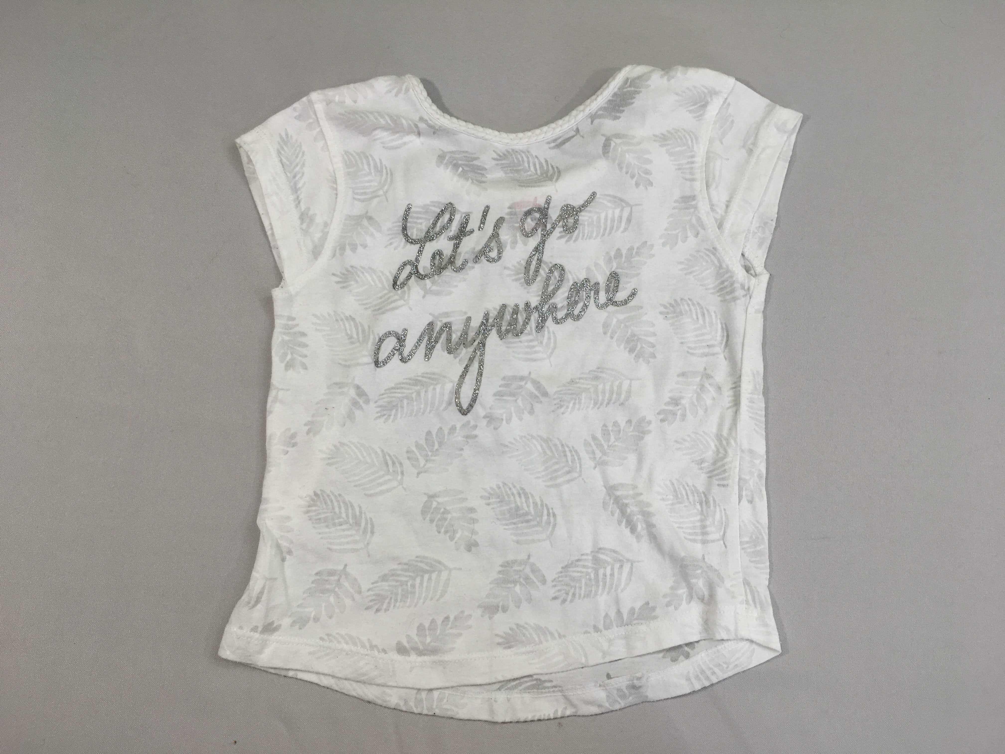 T-shirt m.c blanc transparent anywhere, légèrement bouloché