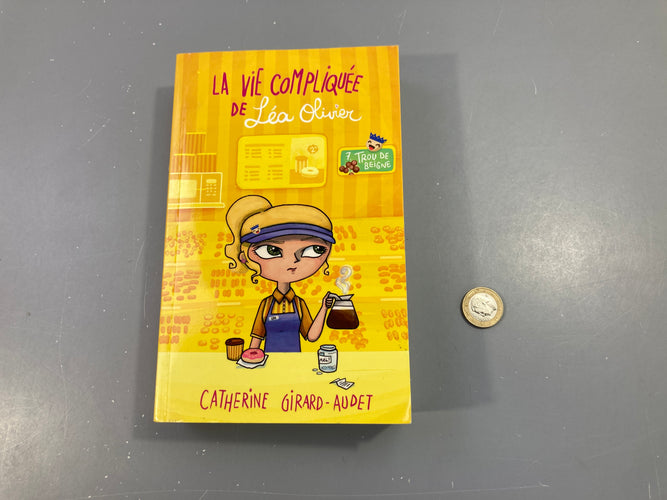 7-Trou de beigne-La vie compliquée de Léa Olivier, moins cher chez Petit Kiwi