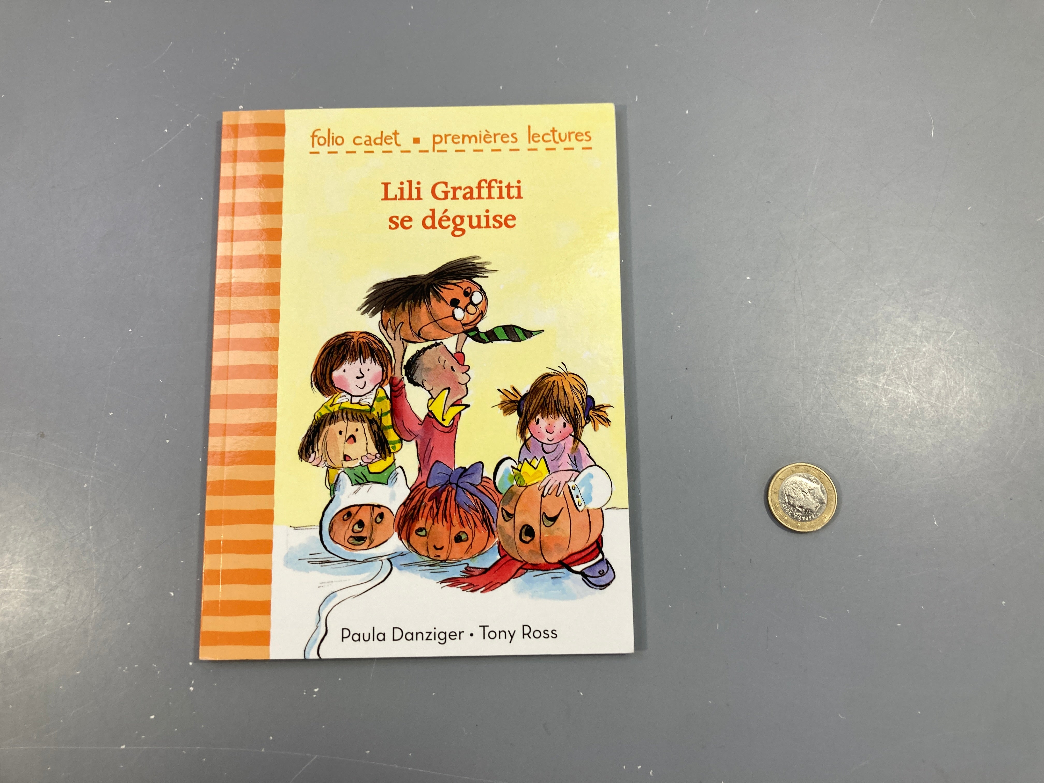 Lili Graffiti se déguise-Première lecture