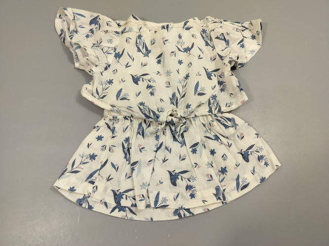 Robe m.c blanche fleurs bleues , petit  noeud à la taille 100% coton, moins cher chez Petit Kiwi