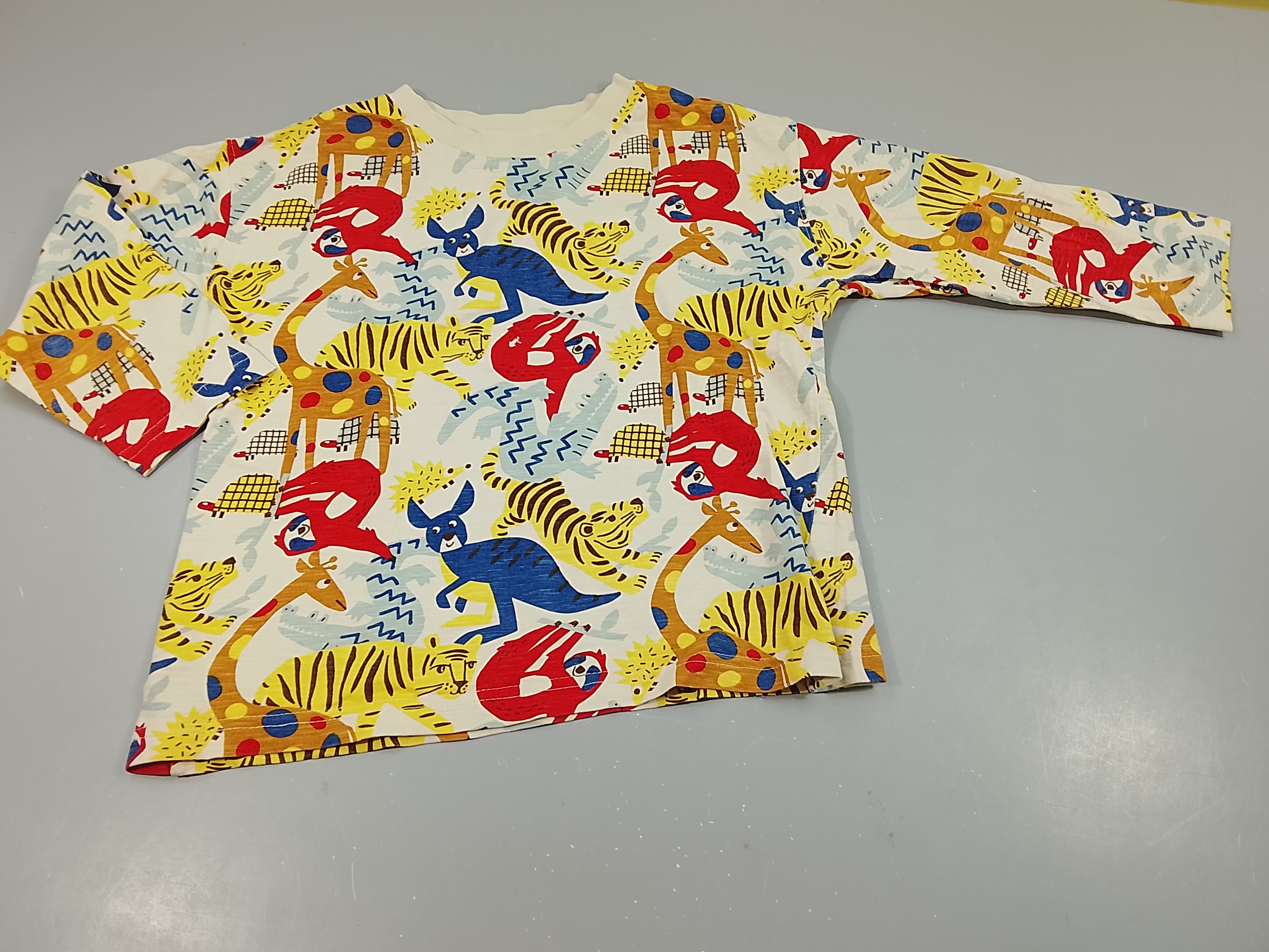 T-shirt m.l blanc flammé, animaux colorés