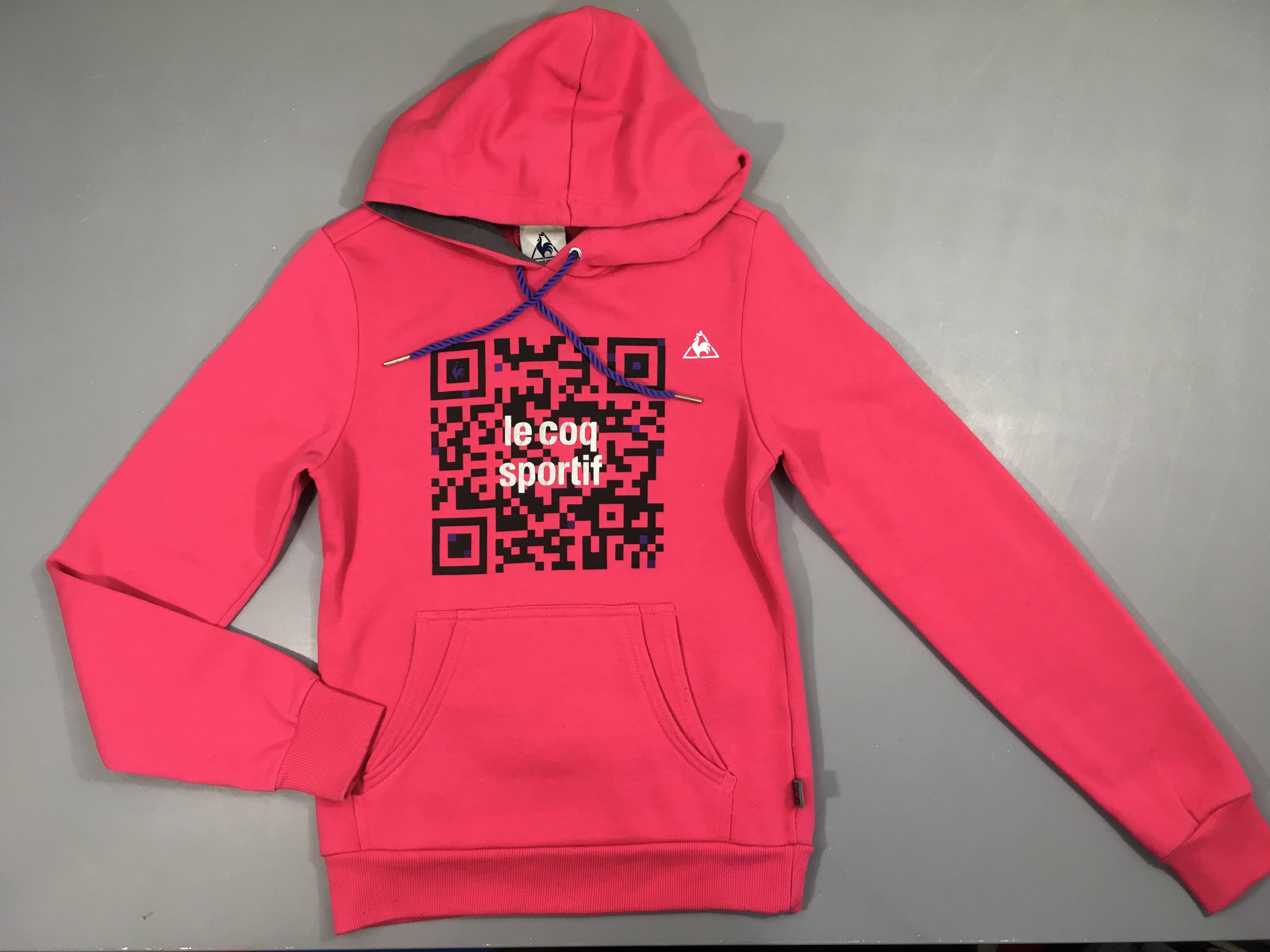 Sweat rose à capuche le coq sportif qr code, légèrement bouloché