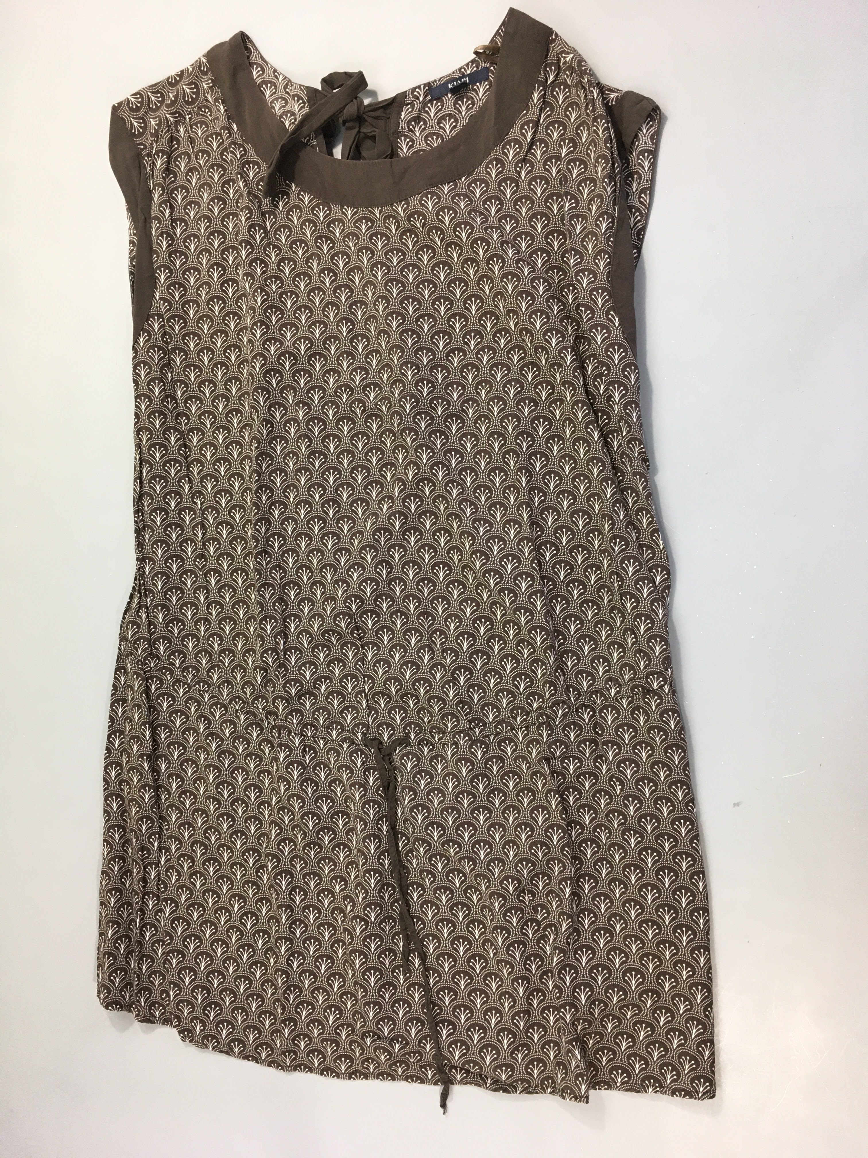 Tunique brune motifs blancs