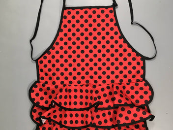 Tablier rouge à pois noir, dentelles  80% polyester 20% coton