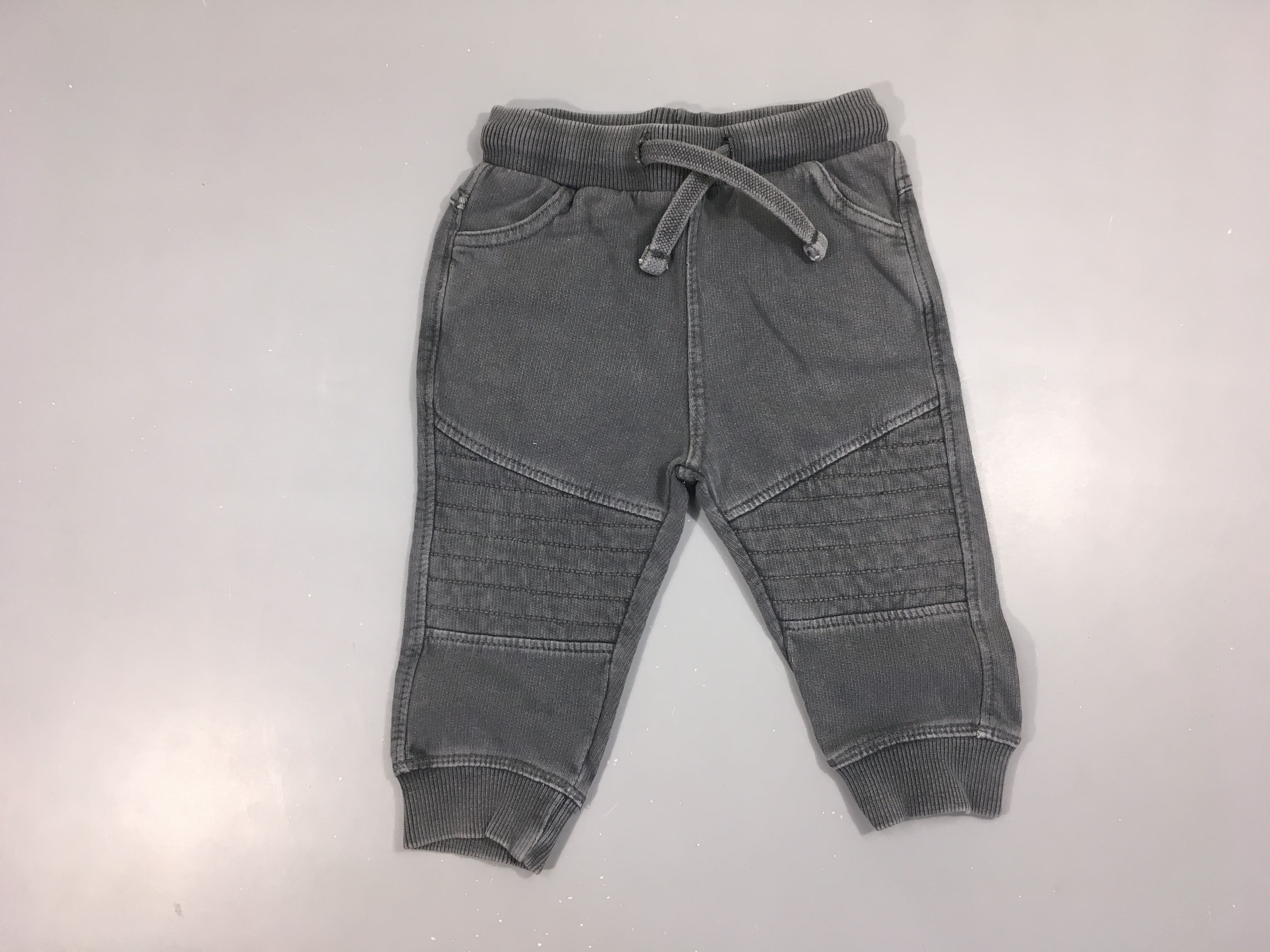 Tregging gris effet délavé taille et chevilles élastiques