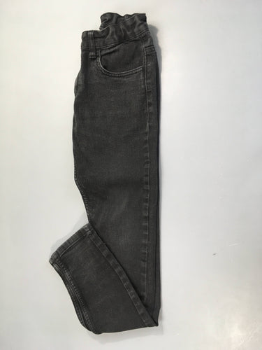 Jeans noir, moins cher chez Petit Kiwi