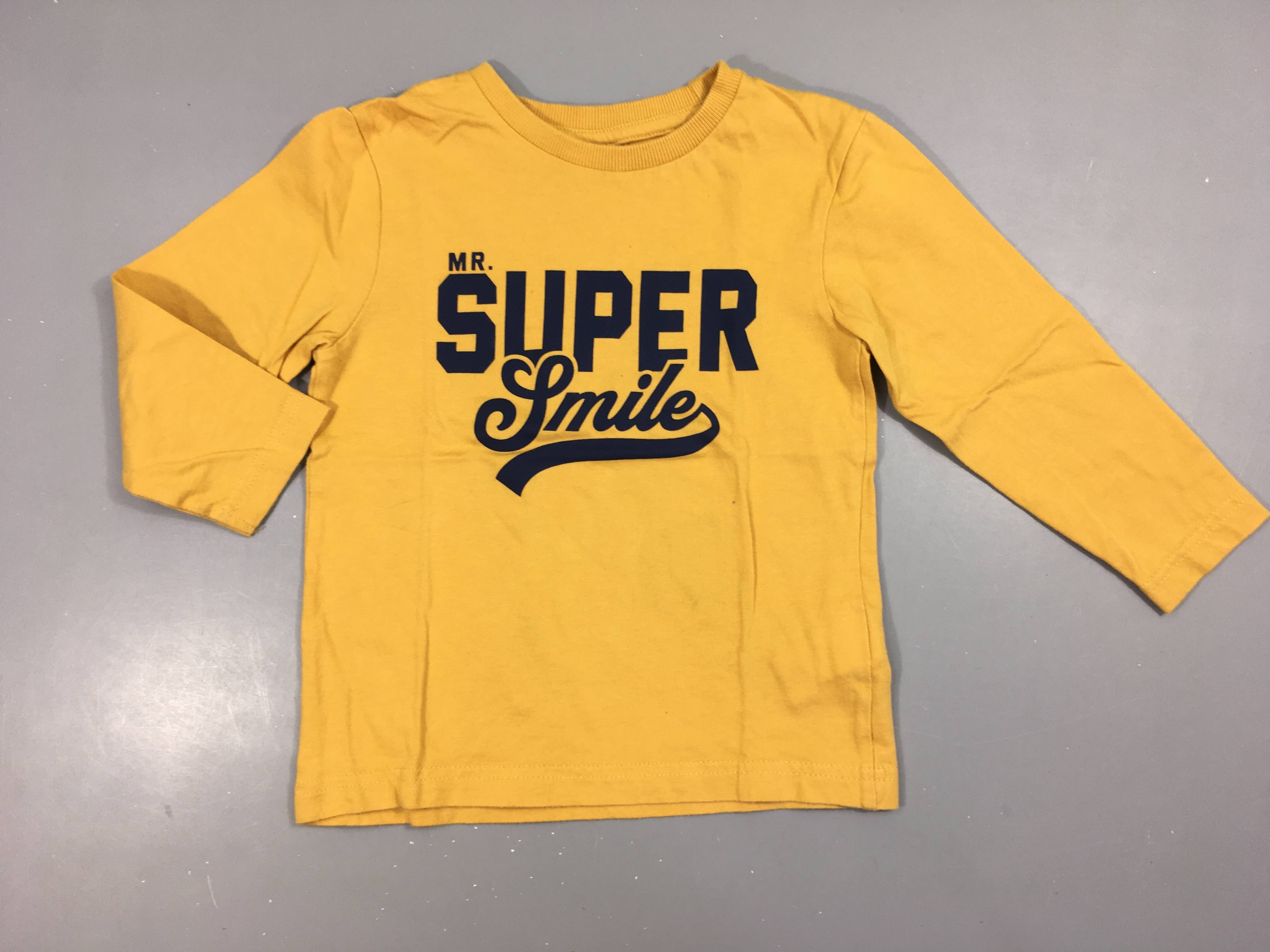 T-shirt m.l jaune moutarde super, légère tache à l'avant