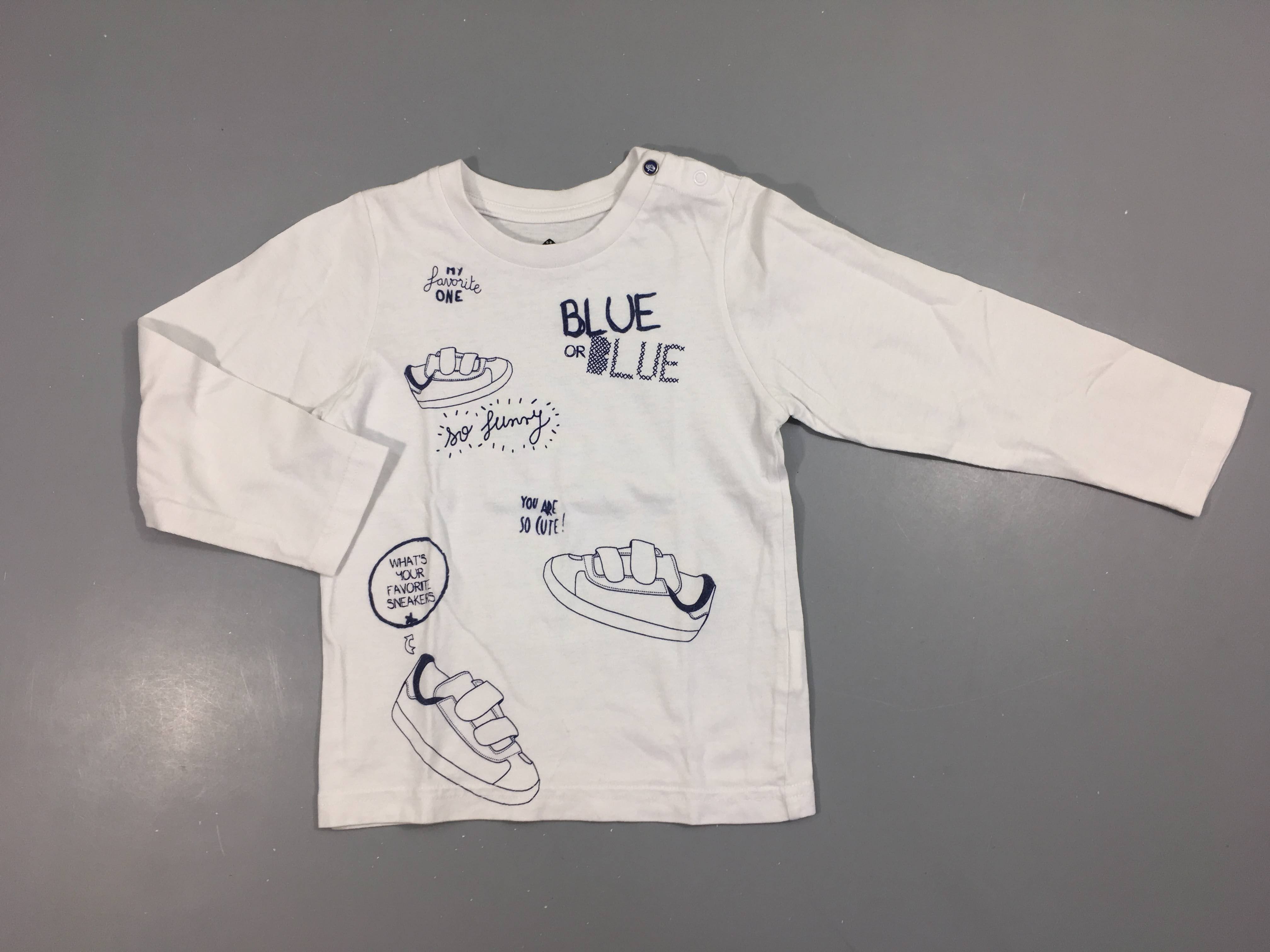 T-shirt m.l blanc baskets blue