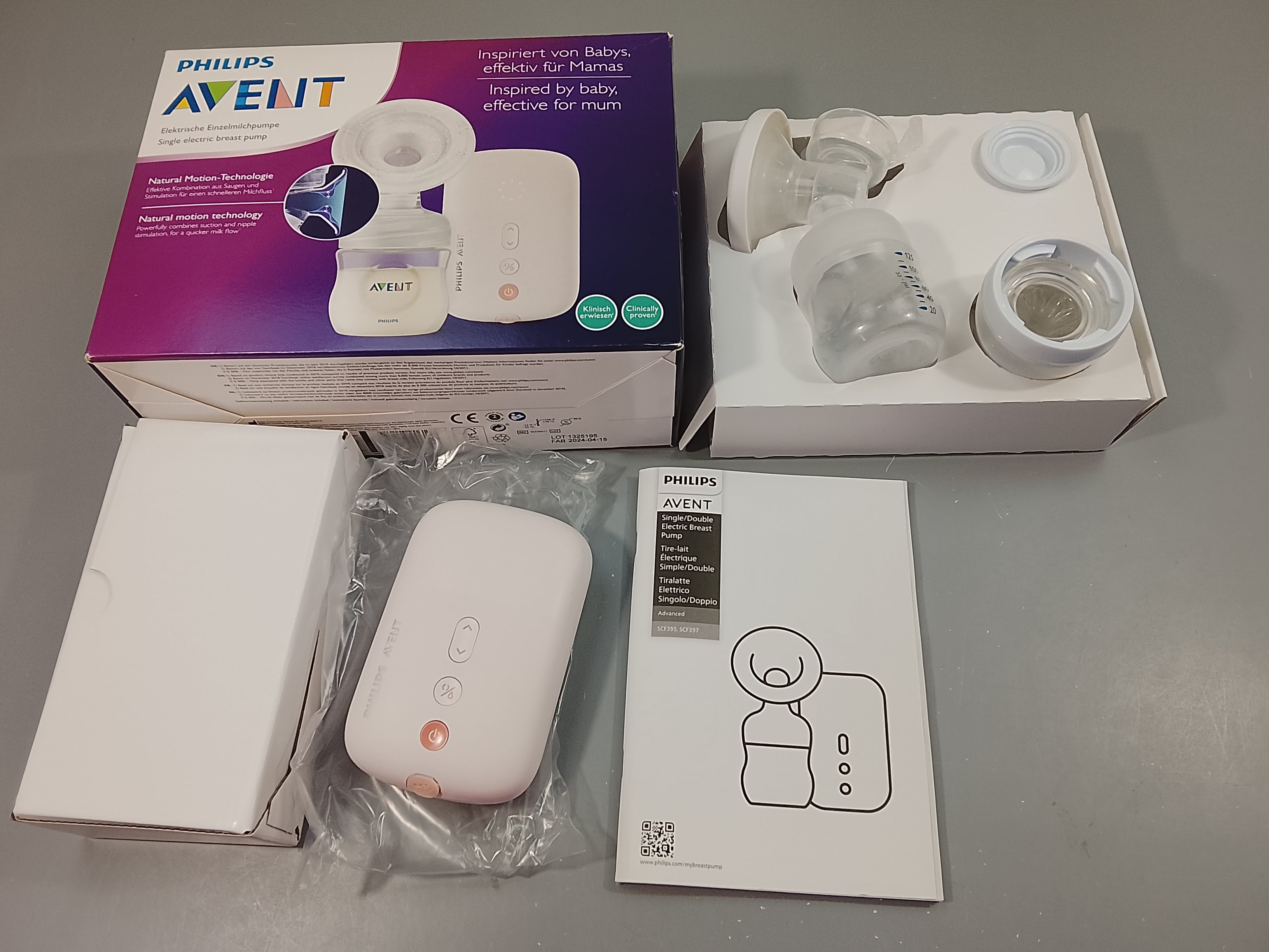 Tire lait électrique simple Avent combine efficacement aspiration et stimulation des mamelons pour un flux de lait plus rapide.