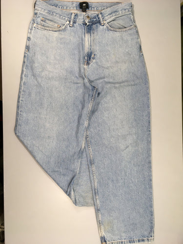 Jeans Baggy Fit 30-32 Taché bas, moins cher chez Petit Kiwi