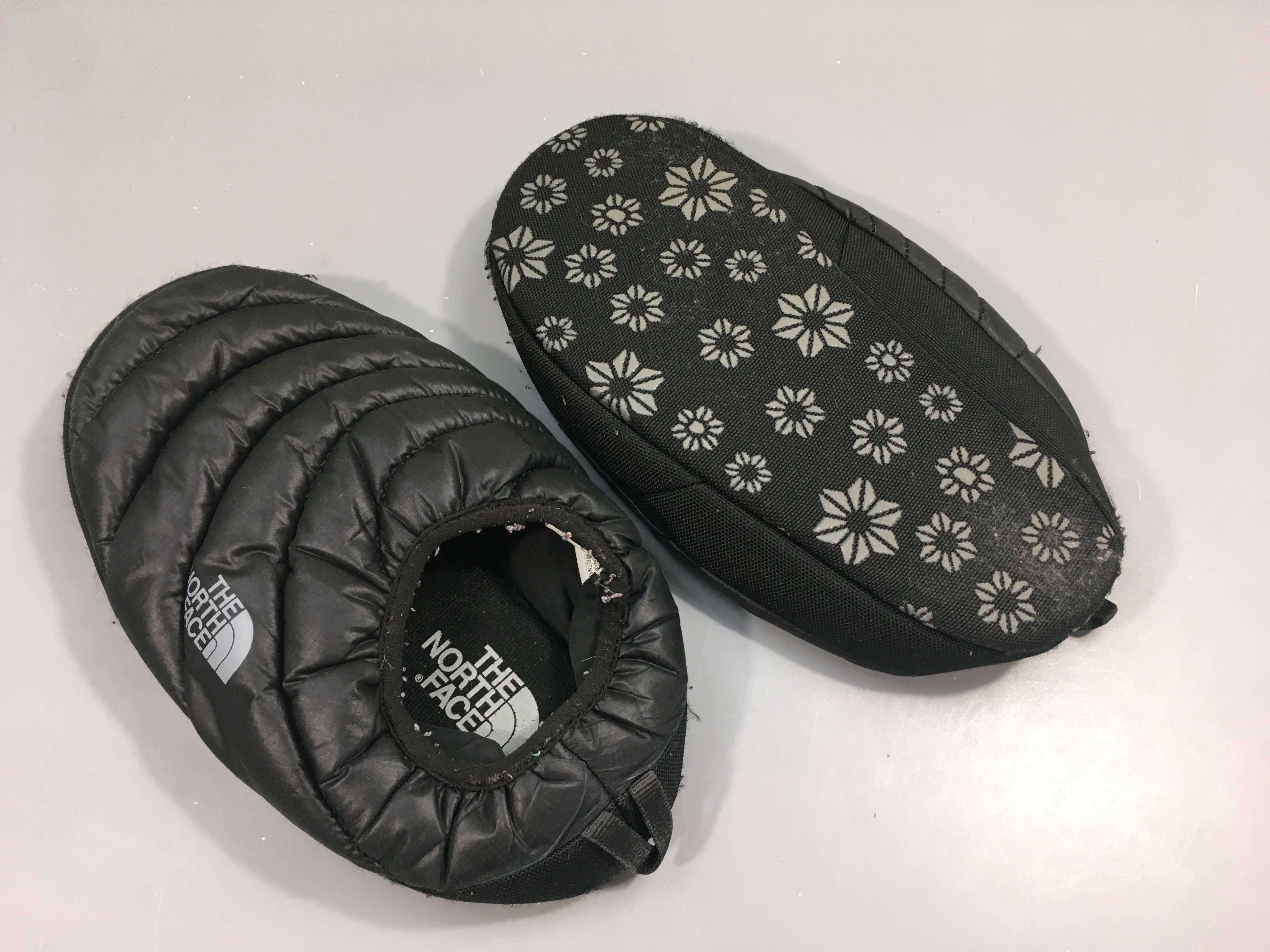 Pantoufles The North face noires Thermoball