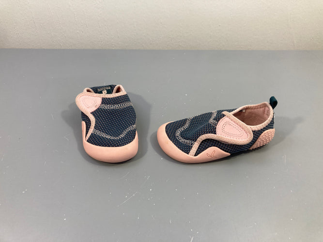 Chaussons de gym rose/gris, 26, moins cher chez Petit Kiwi