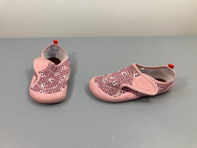 Chaussons de gym rose motifs scratchs, 30, moins cher chez Petit Kiwi