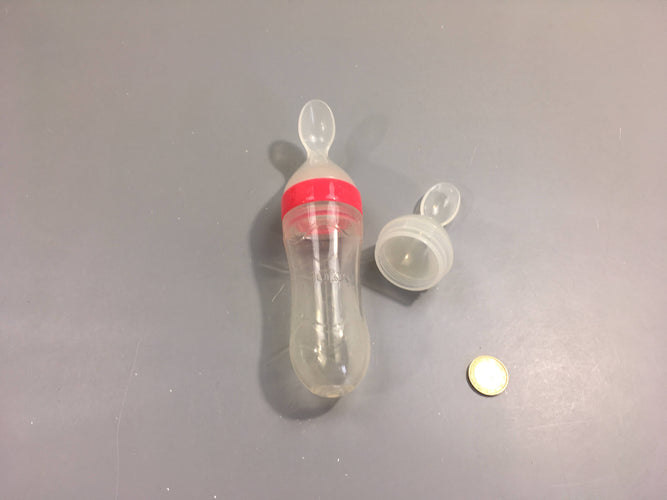 Biberon cuillère avec 2 embouts, Nuby, moins cher chez Petit Kiwi