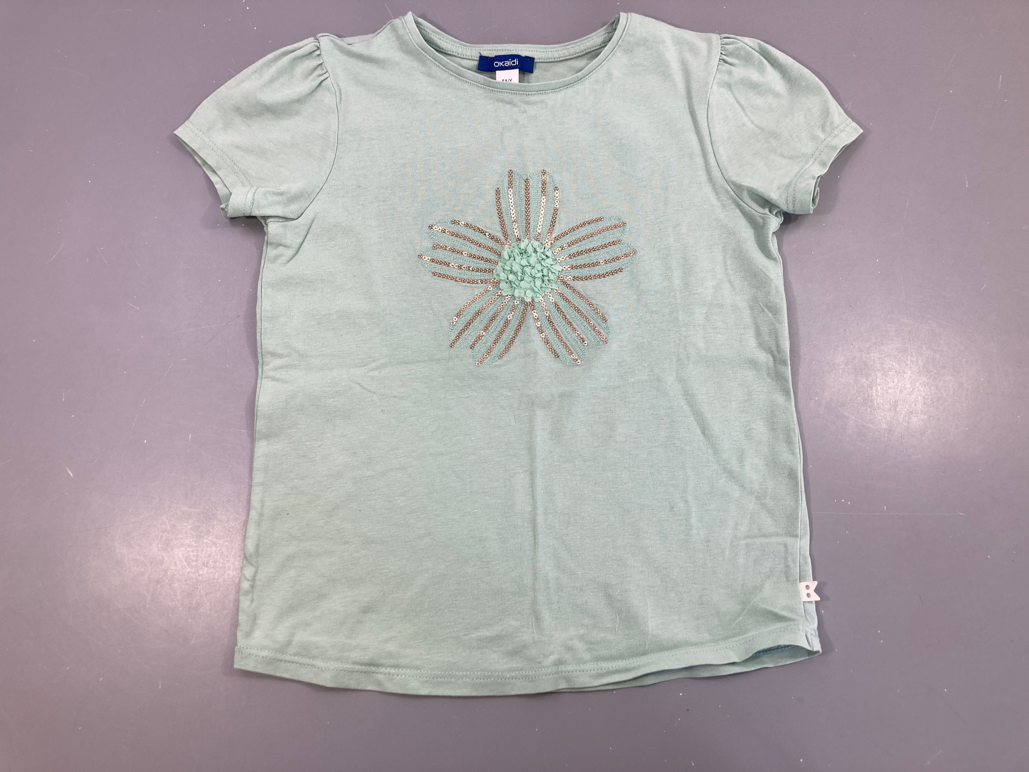 T-shirt m.c bleu clair fleur sequins