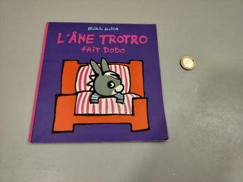 L'âne Trotro fait dodo