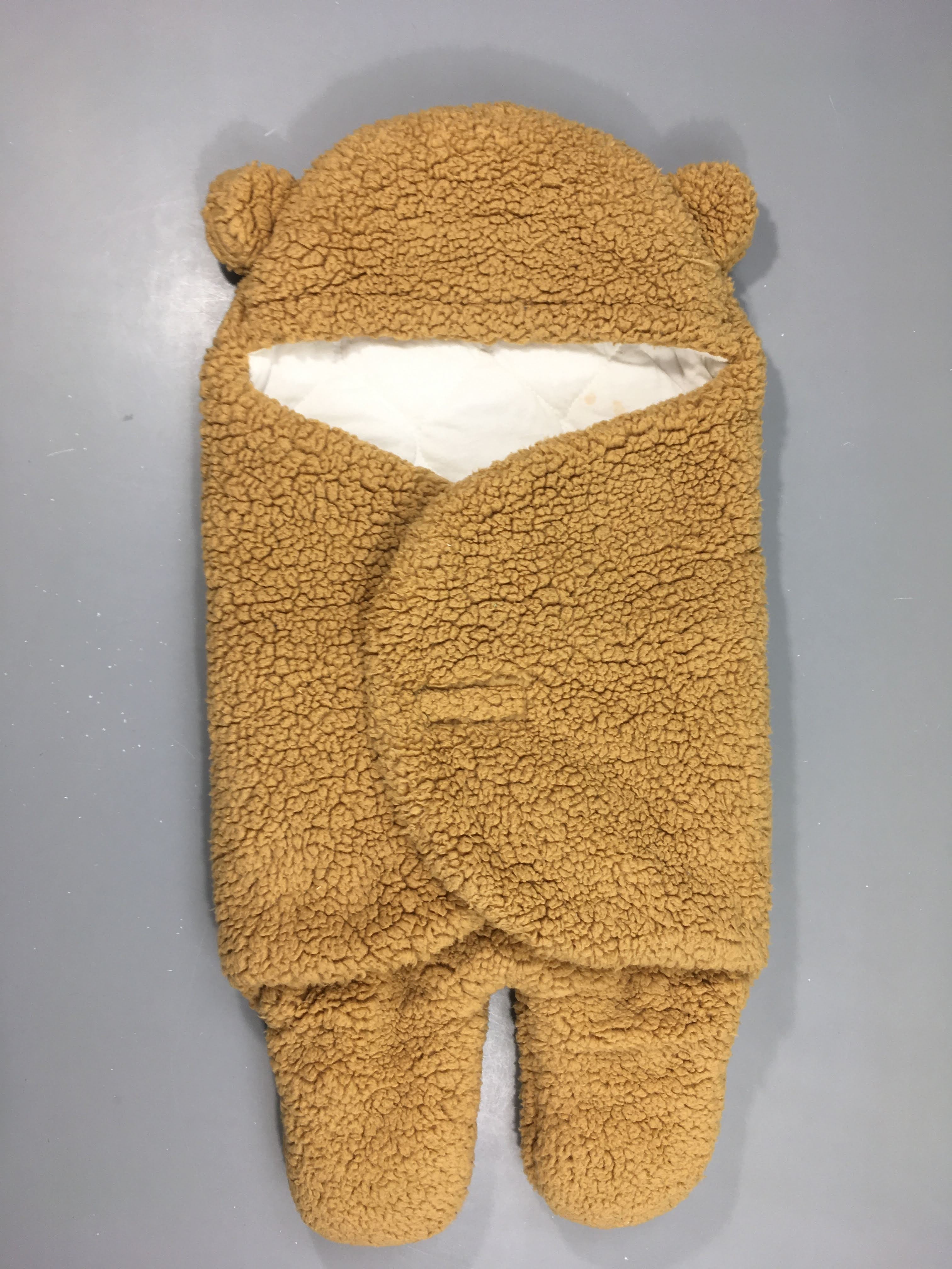 Chancelière teddy camel (tache intérieur voir photo)