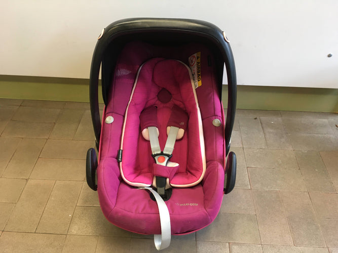 Siège auto Pebble Plus rose/mauve - Groupe 0+ (jusqu'à 13kg) - dos à la route - compatible avec la base 3wayFix, moins cher chez Petit Kiwi