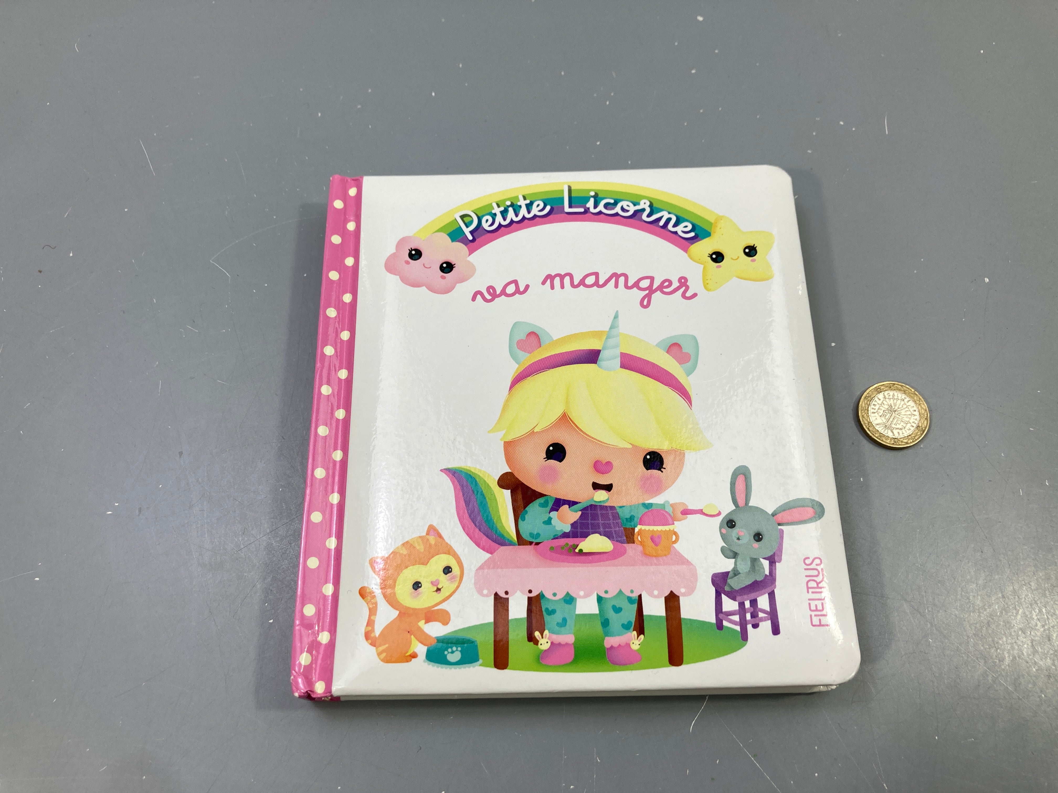 Petite Licorne va manger, Fleurus