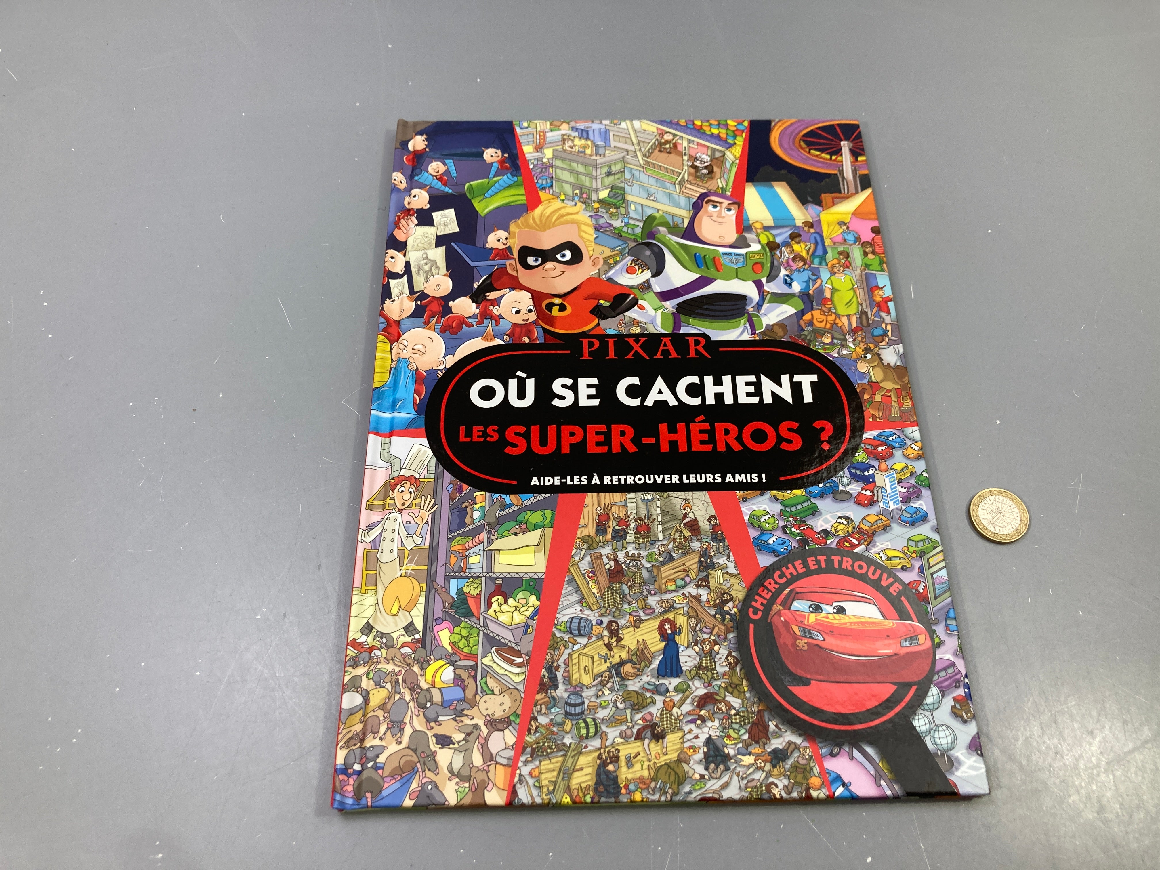 Où se cachent les super-héros ?, cherche et trouve, Disney Pixar