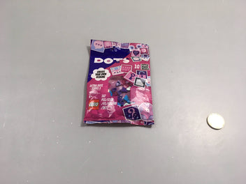 NEUF lego dots 107pcs, 6+