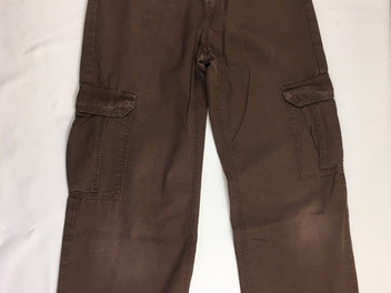 Pantalon cargo large brun, très légèrement délavé