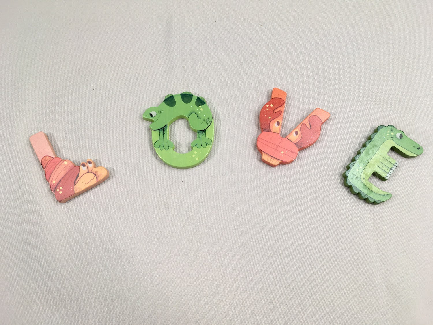 Love 4 lettres en bois