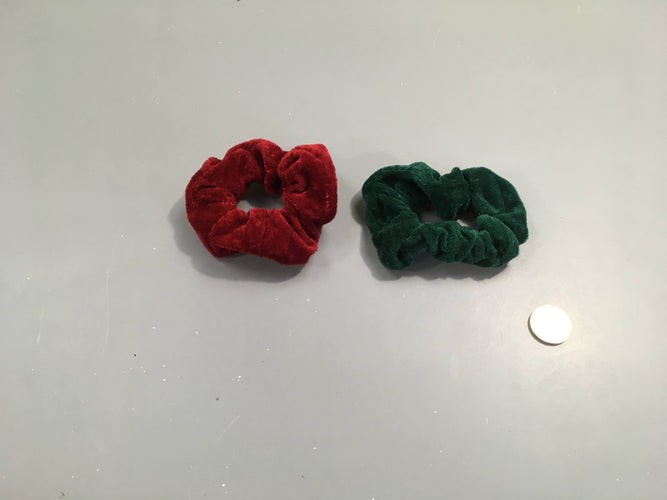 Lot de 2 chouchous velours rouge/vert, moins cher chez Petit Kiwi